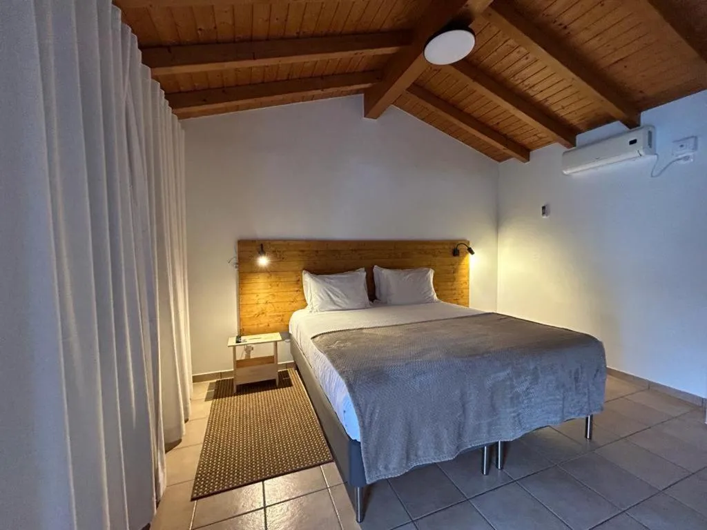 Bed in Quinta da Boavista
