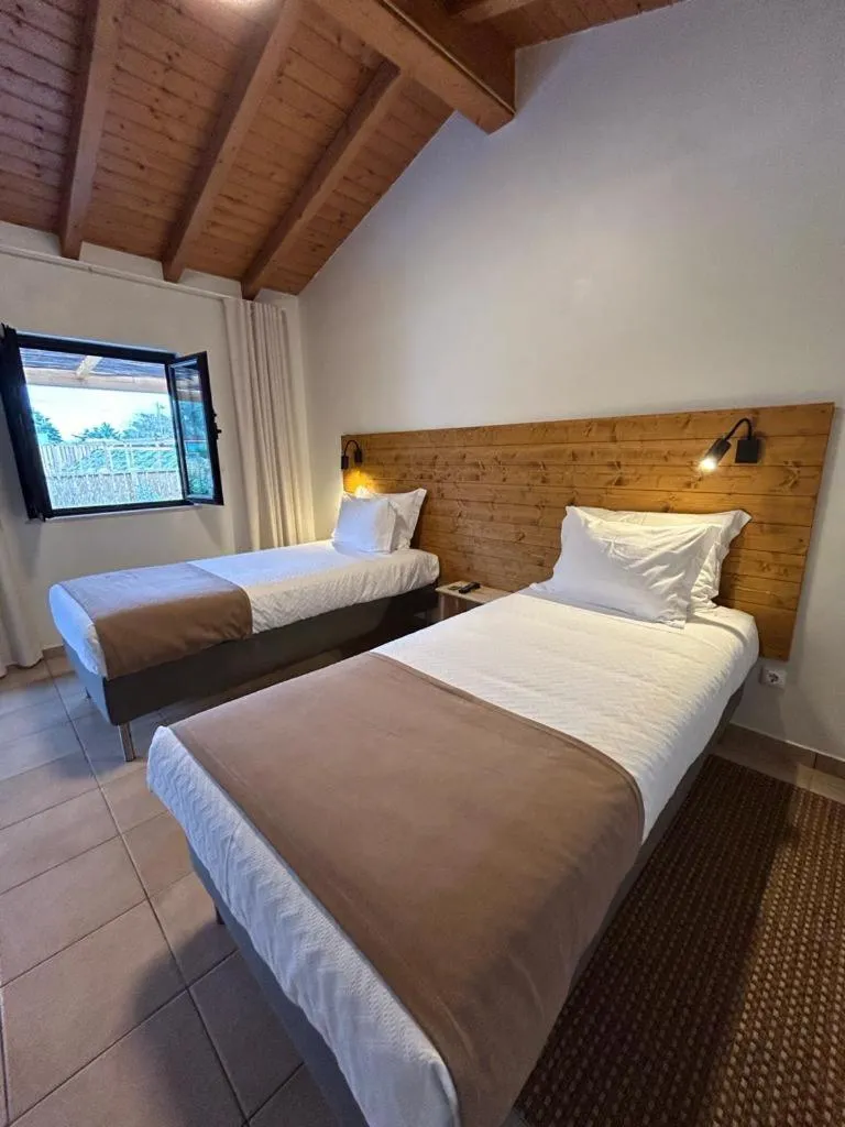 Bed in Quinta da Boavista