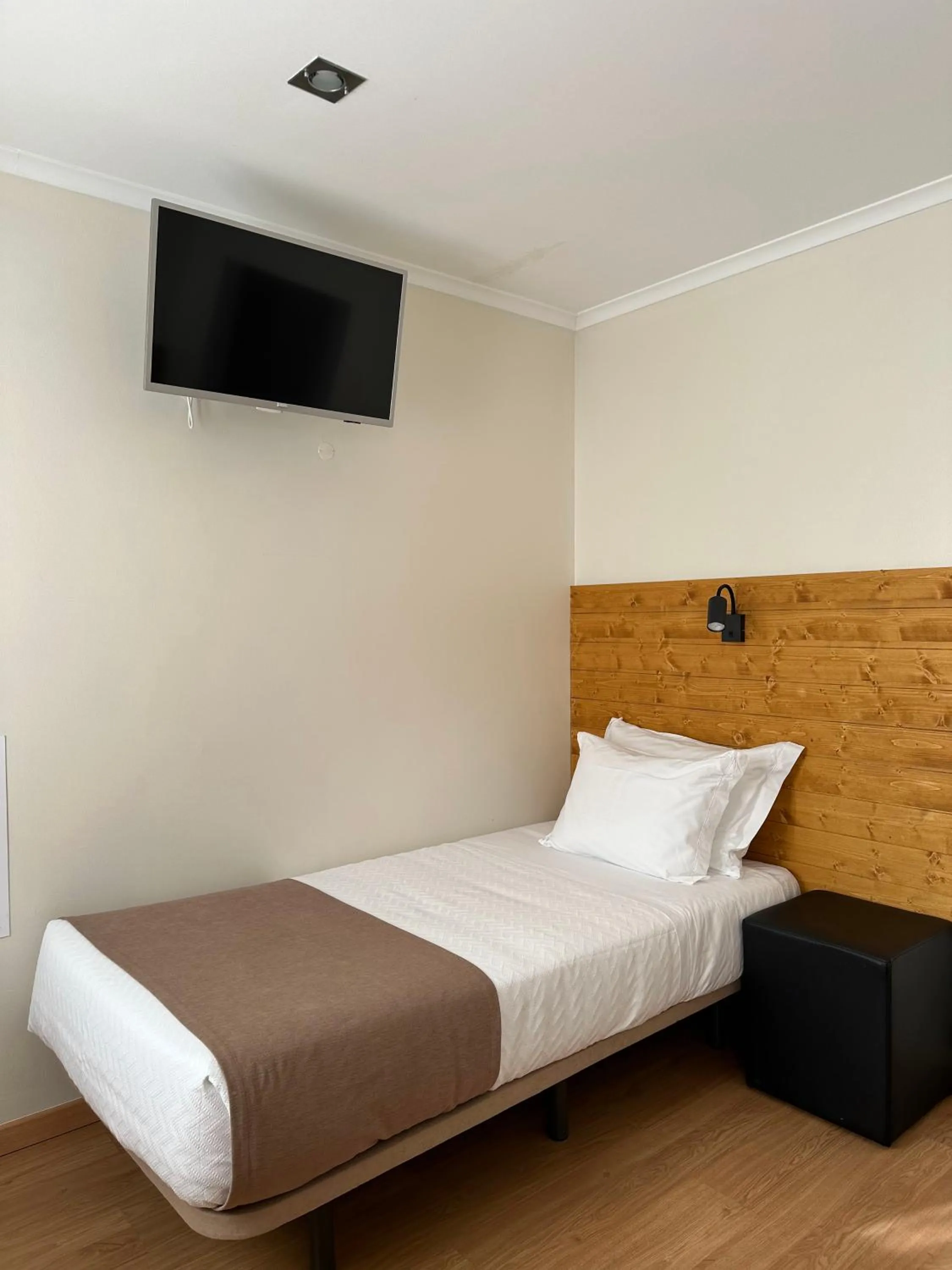 Bed in Quinta da Boavista