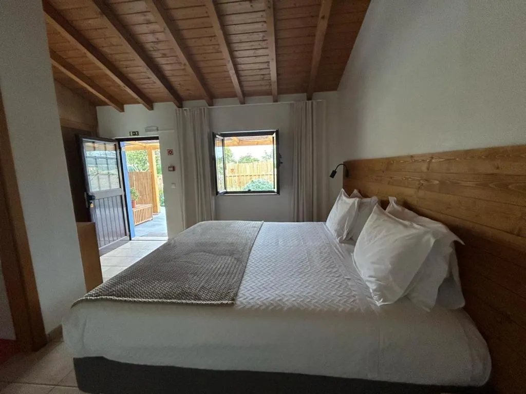 Bed in Quinta da Boavista