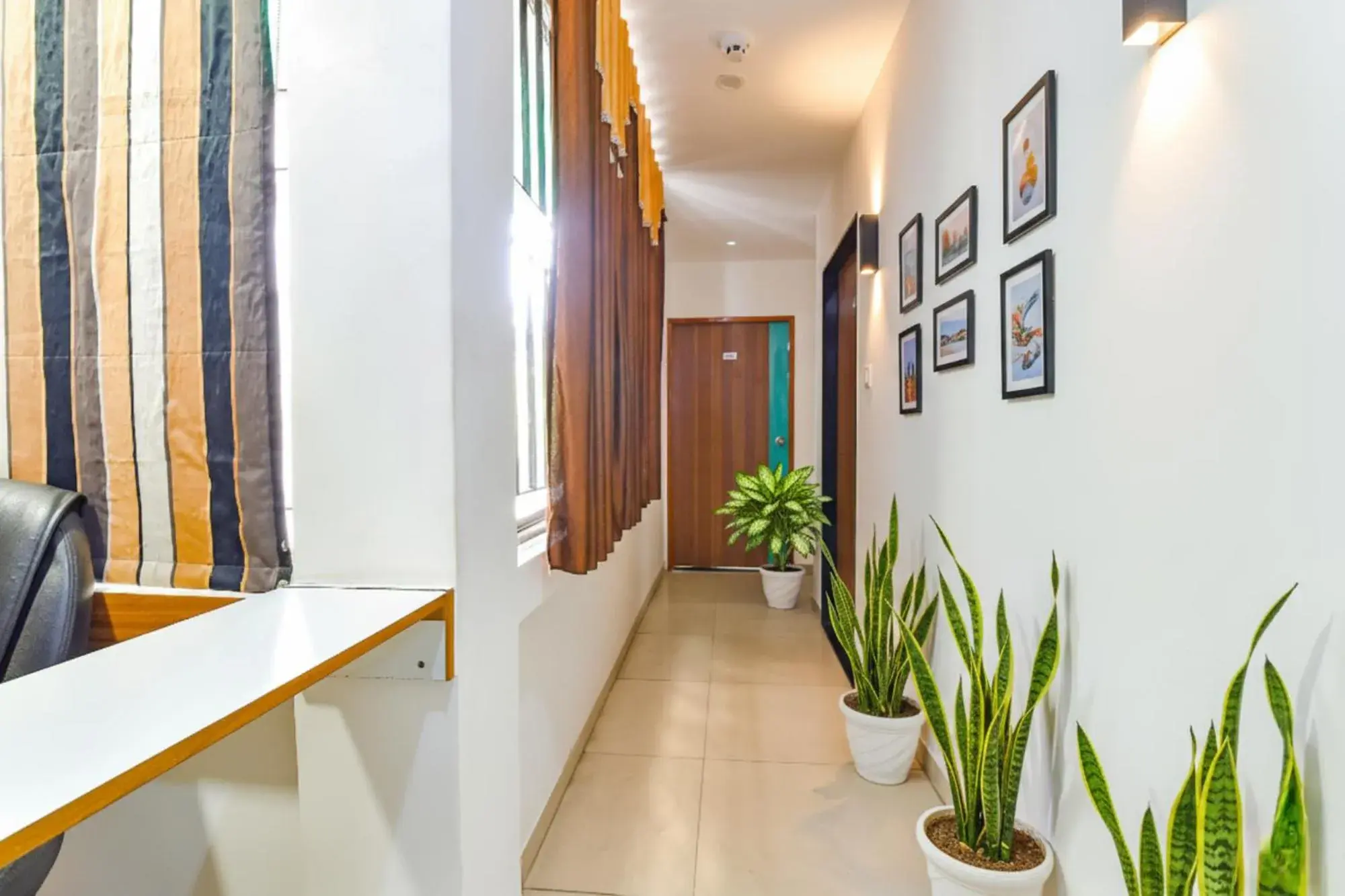 Lobby or reception in FabHotel Raj Ratna - Nr Ashram Road Lobby or reception in FabHotel Raj Ratna - Nr Ashram Road