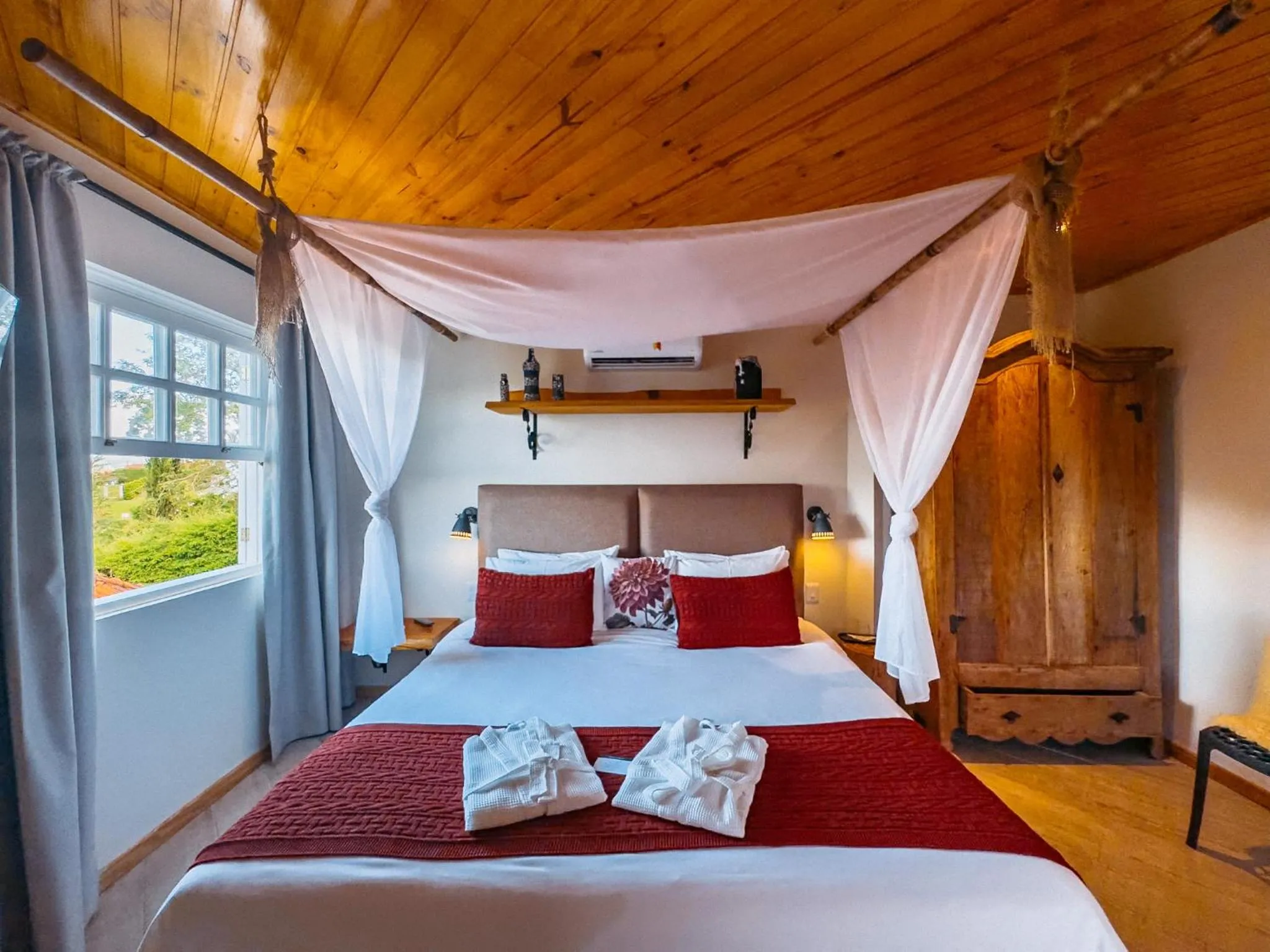 Bed in Pousada Ville Le Mont - Campos do Jordao