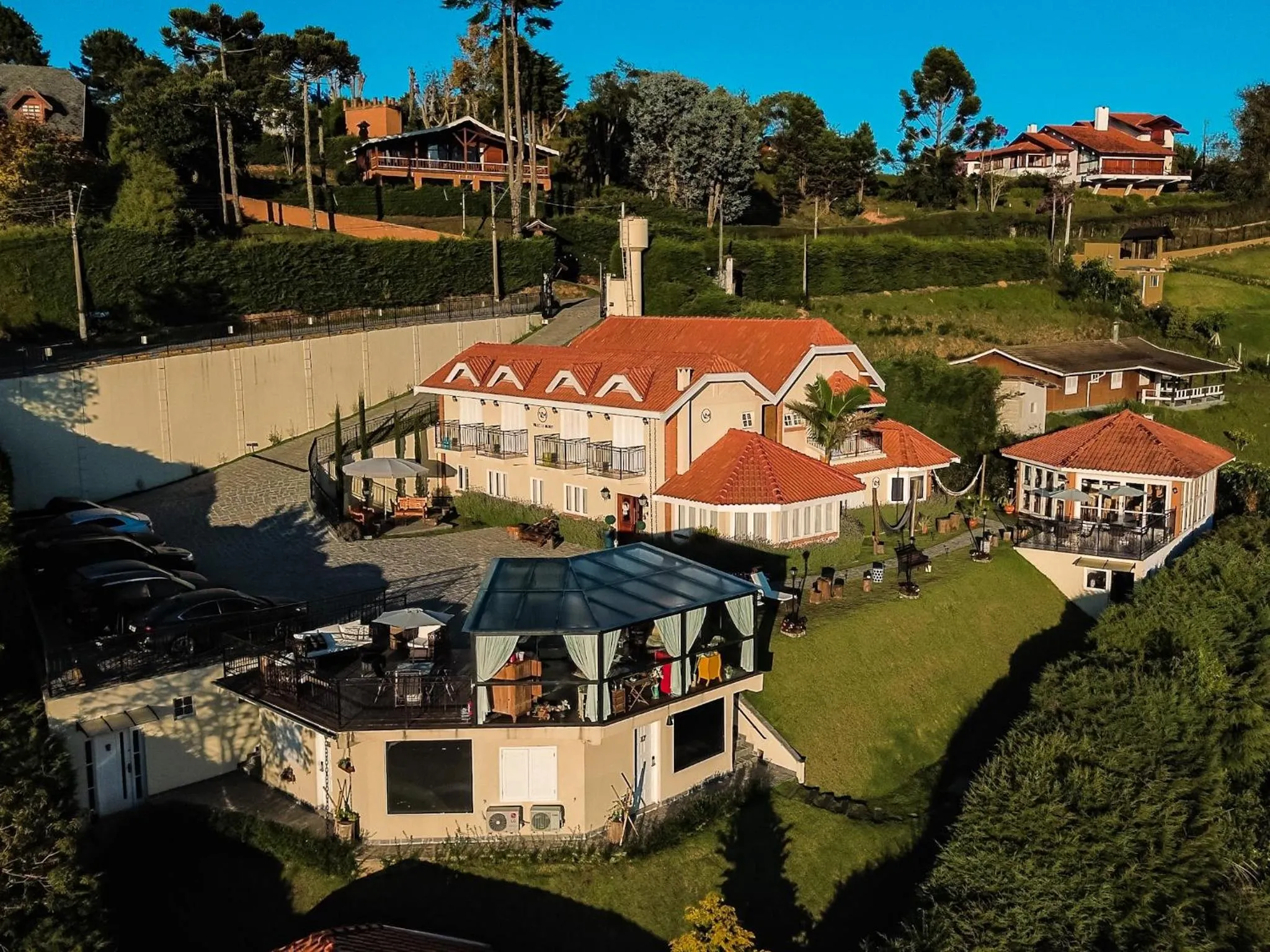 Property building in Pousada Ville Le Mont - Campos do Jordao