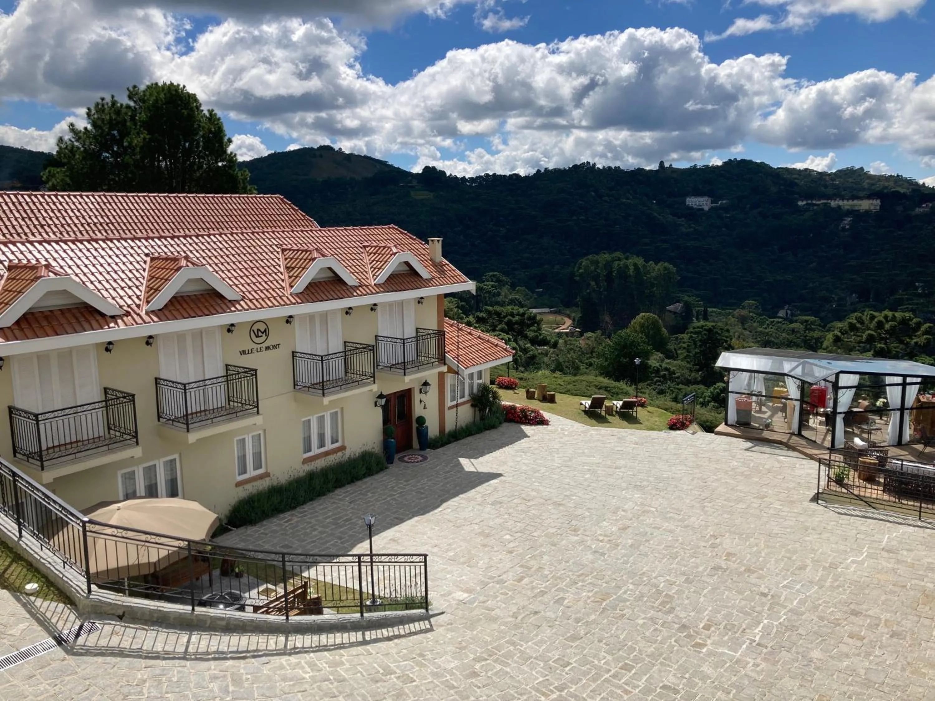 Property building in Pousada Ville Le Mont - Campos do Jordao