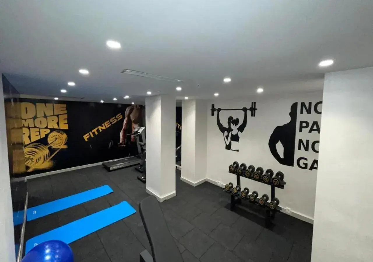 Fitness centre/facilities in Awen Lara Hotel Fitness centre/facilities in Awen Lara Hotel