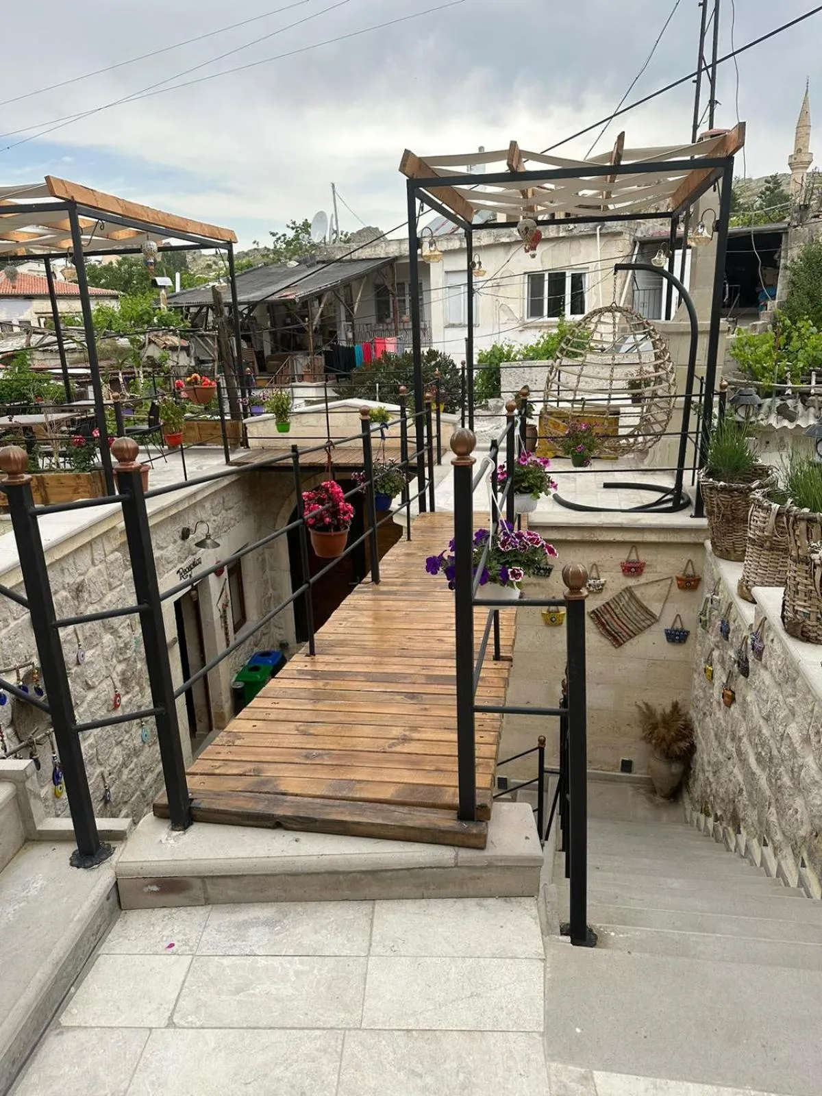 Property building in Bayar Cave Suites Special Class