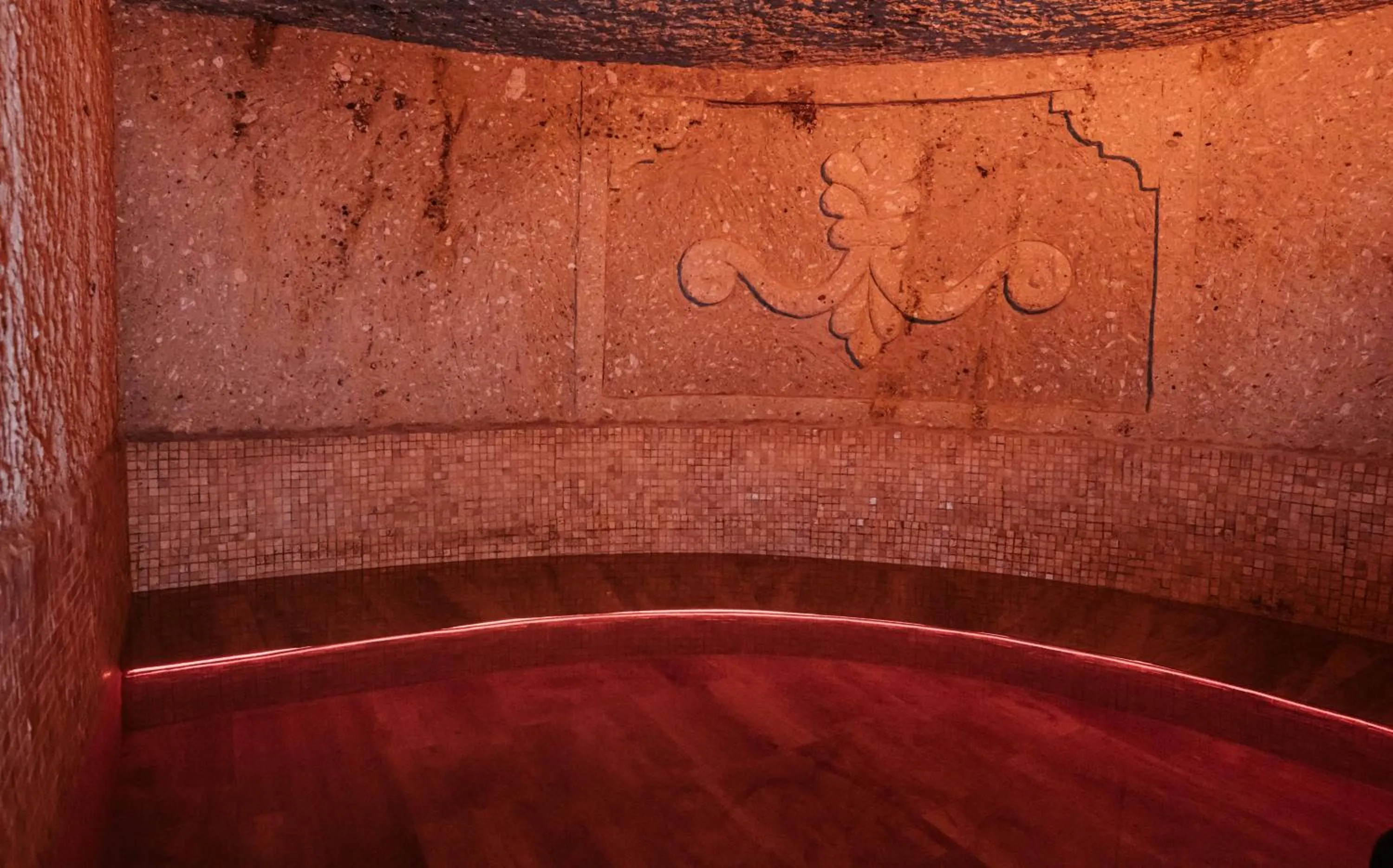 Swimming pool in Bayar Cave Suites Special Class