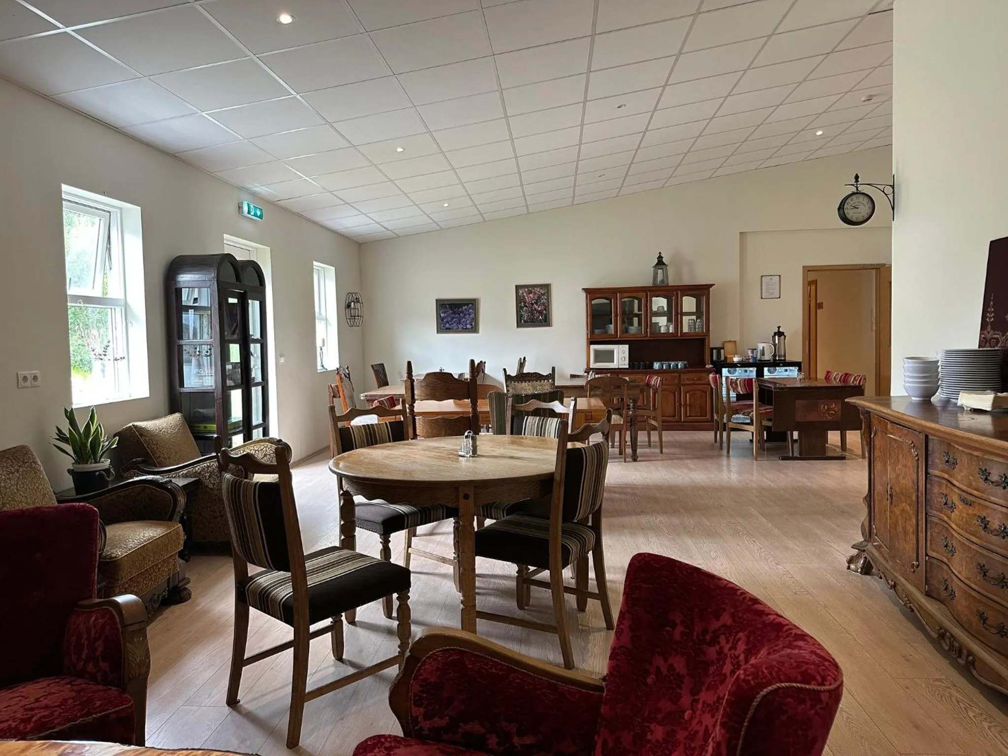 Breakfast in Hotel Studlagil