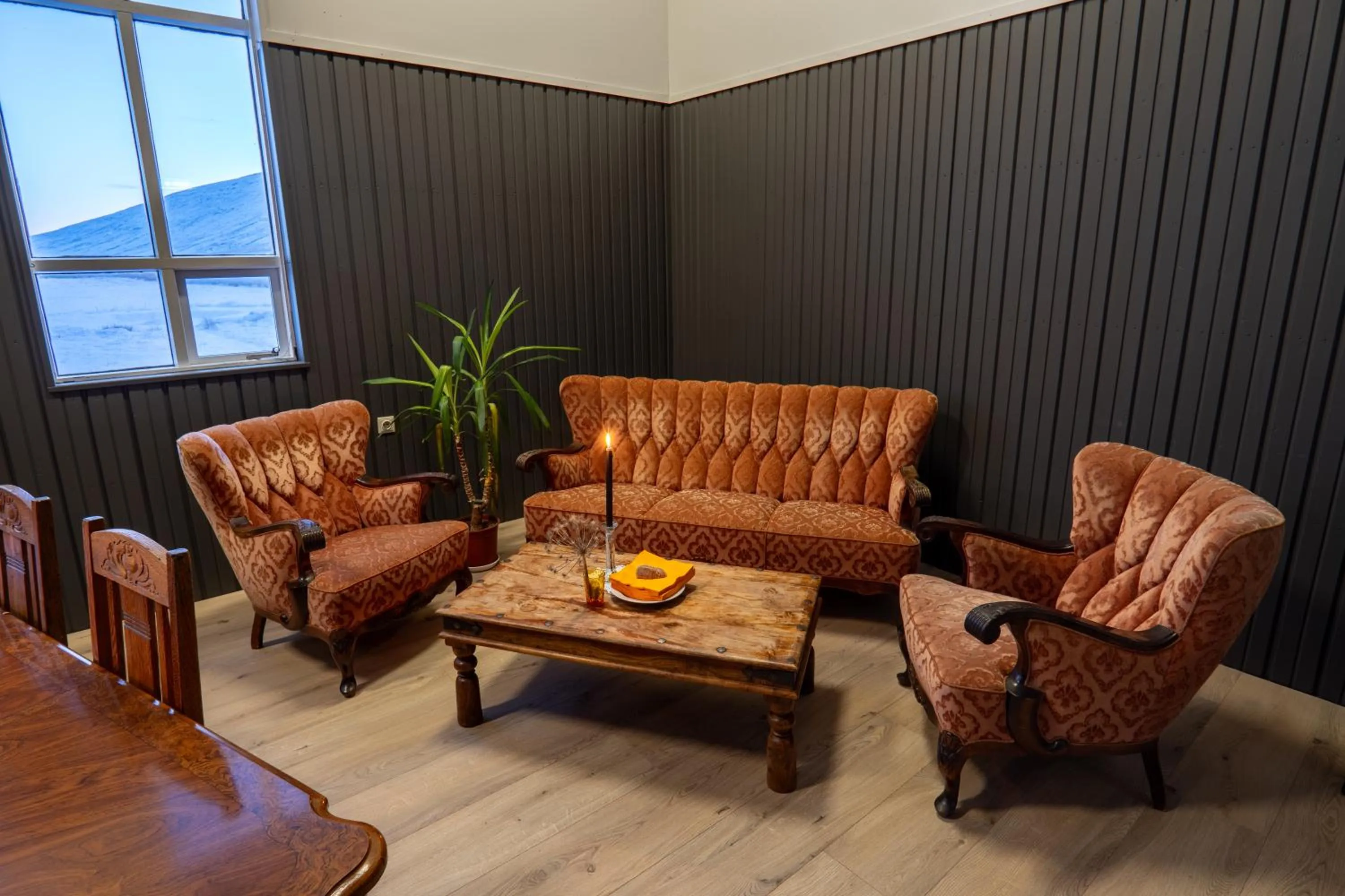 Restaurant/places to eat in Hotel Studlagil