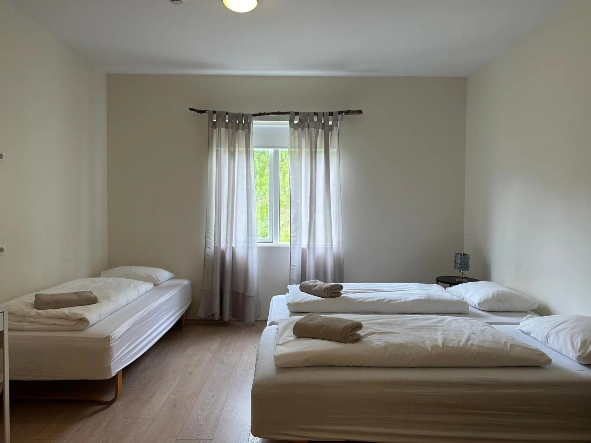 Bedroom, Bed in Hotel Studlagil