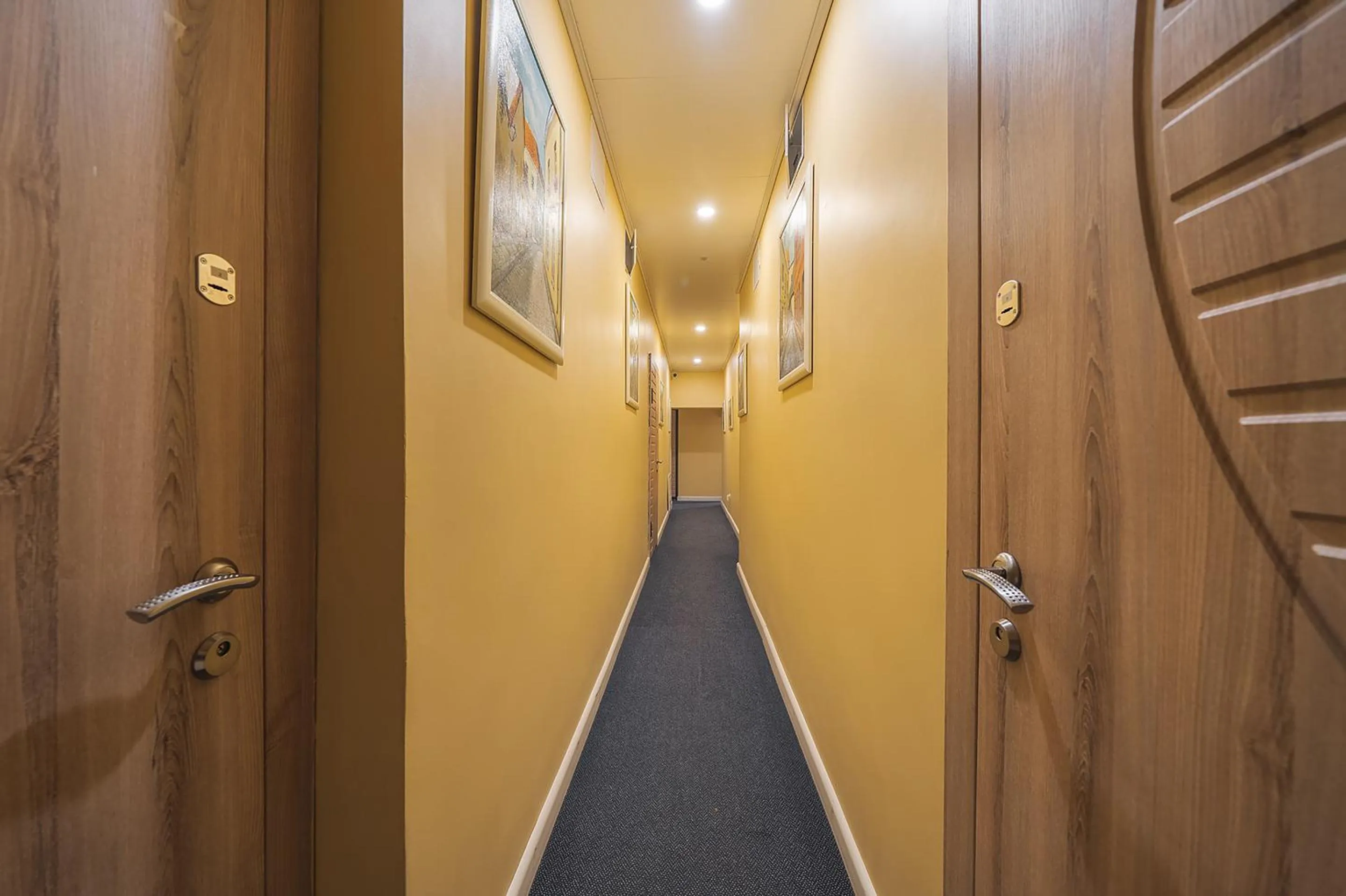 Facade/entrance in Station Self Check-in Apartments - Lollo Stay