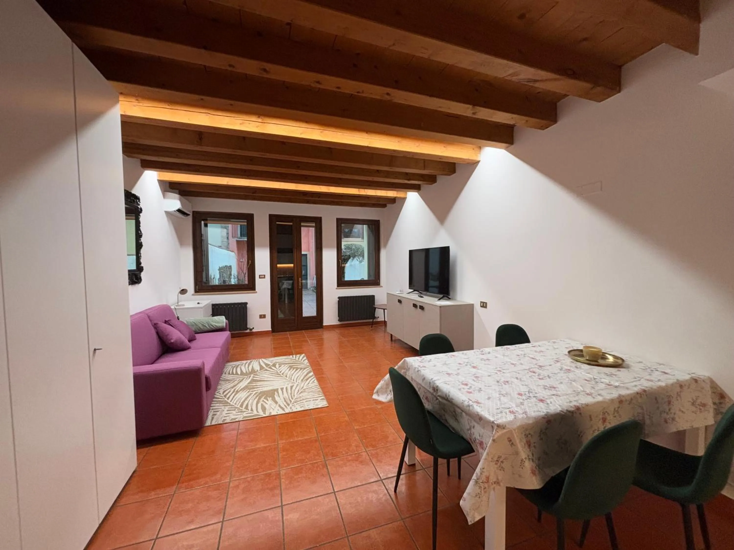 Living room in VERONETTA 52