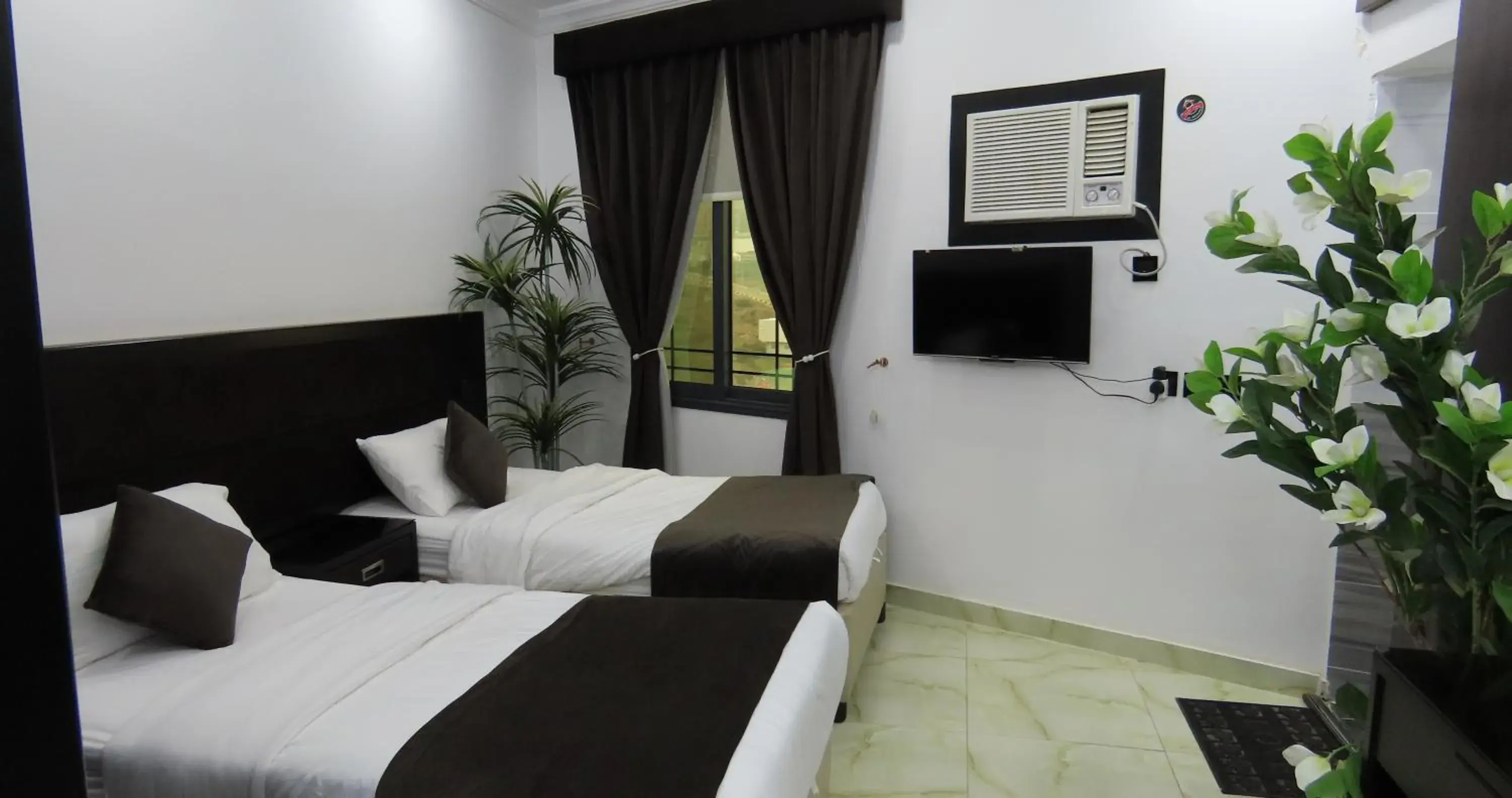 Small Double or Twin Room - single occupancy in Patto S Apa باتو للشقق المخدومة Small Double or Twin Room - single occupancy in Patto S Apa باتو للشقق المخدومة