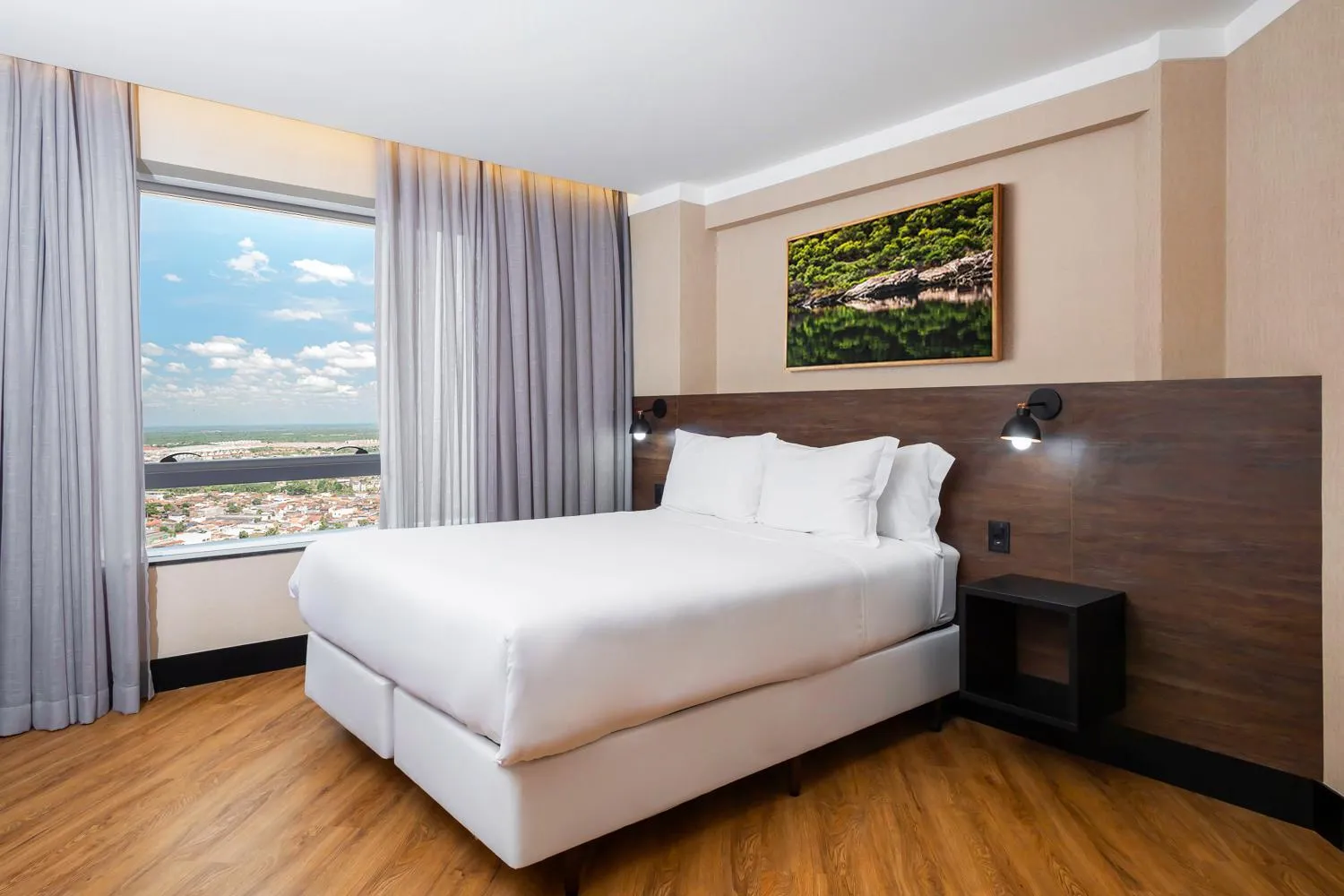 Bedroom, Bed in NH HOTEL FEIRA DE SANTANA