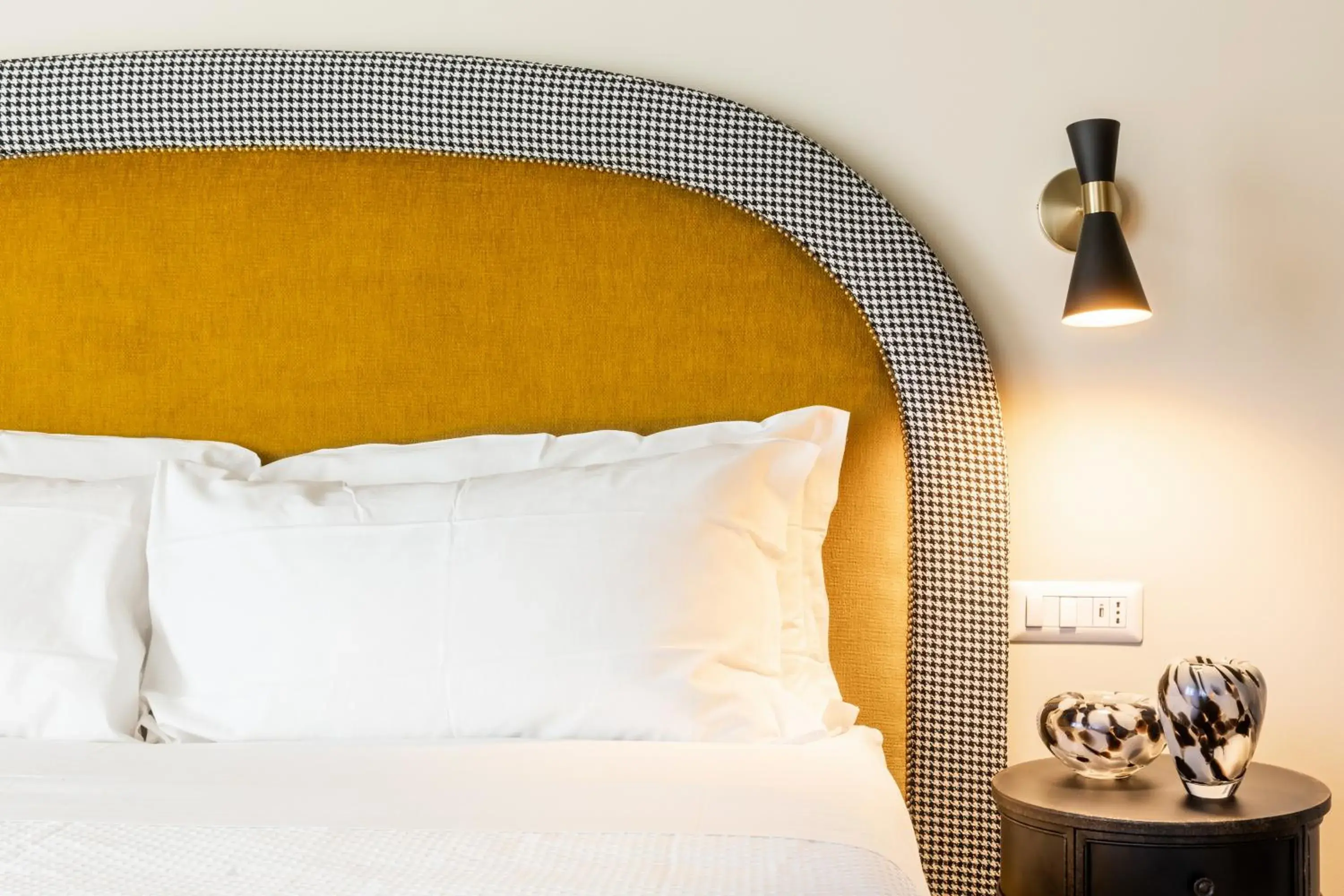 Double Room with Balcony in Daplace - Corso Sempione Suites Double Room with Balcony in Daplace - Corso Sempione Suites