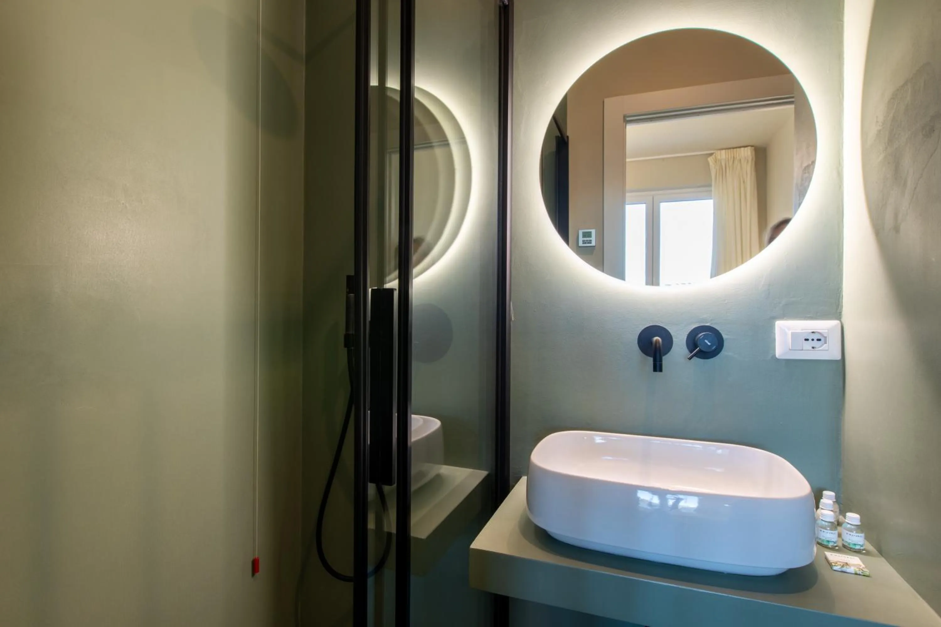 Bathroom in Daplace - Corso Sempione Suites