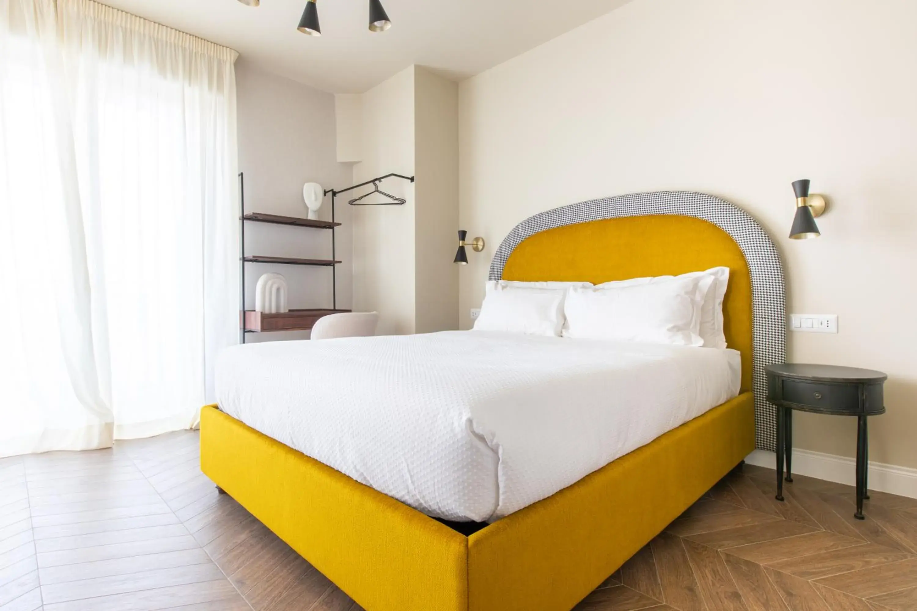 Double Room with Balcony in Daplace - Corso Sempione Suites Double Room with Balcony in Daplace - Corso Sempione Suites