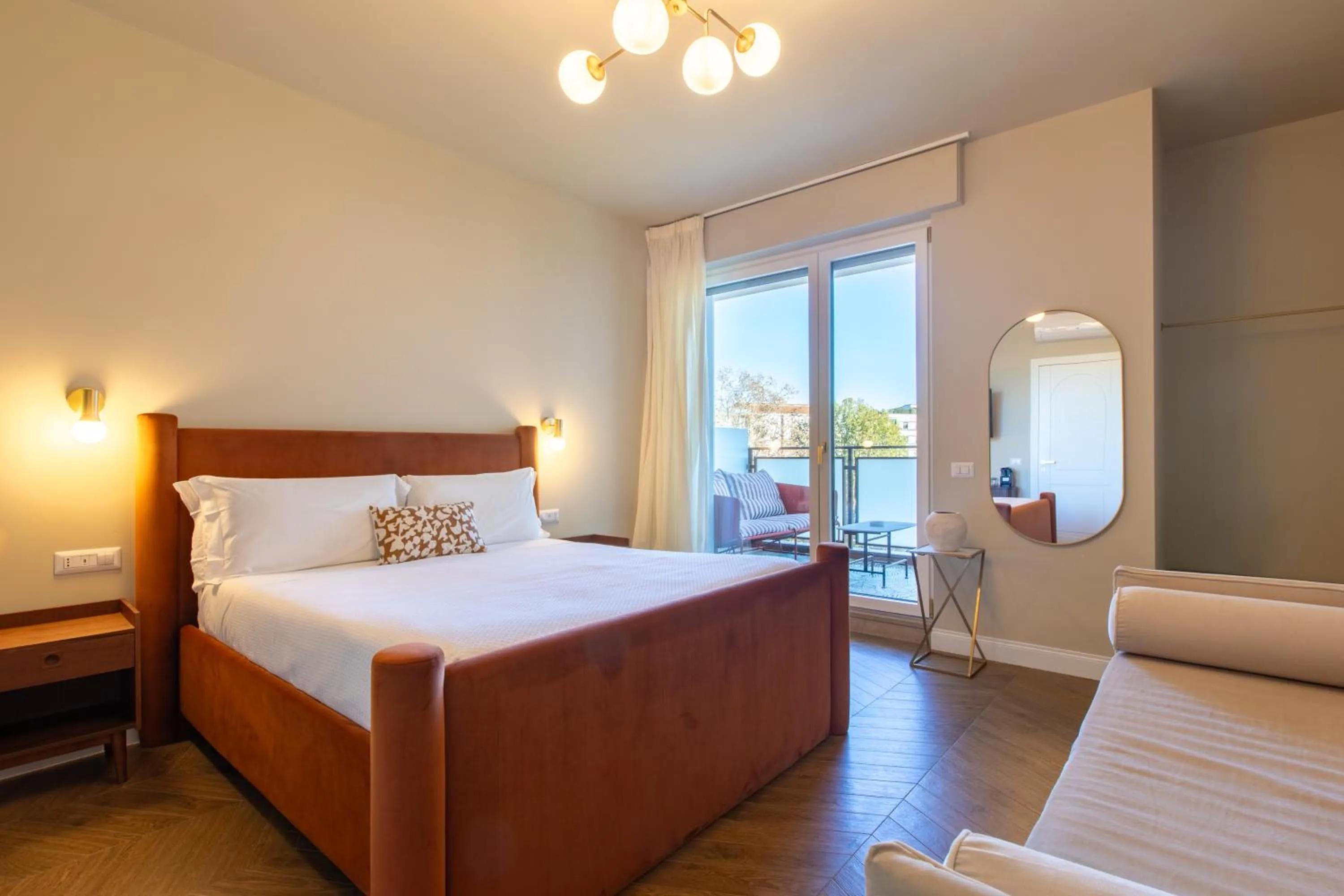 Bedroom, Bed in Daplace - Corso Sempione Suites