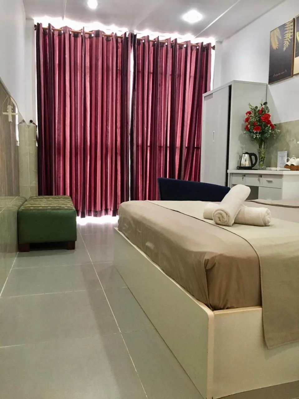 Bed in Saigon Cozy Hotel