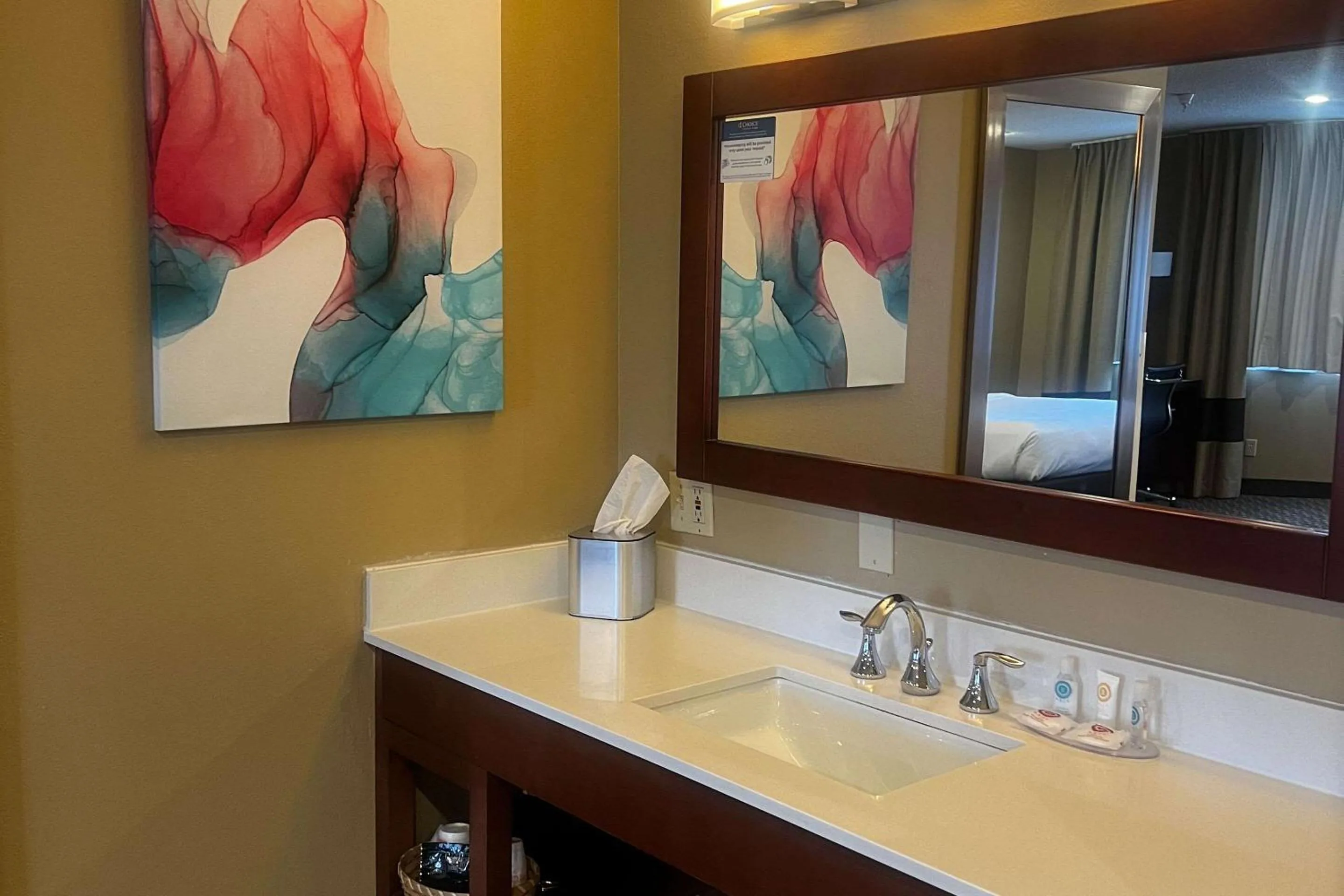 Bedroom in Comfort Inn