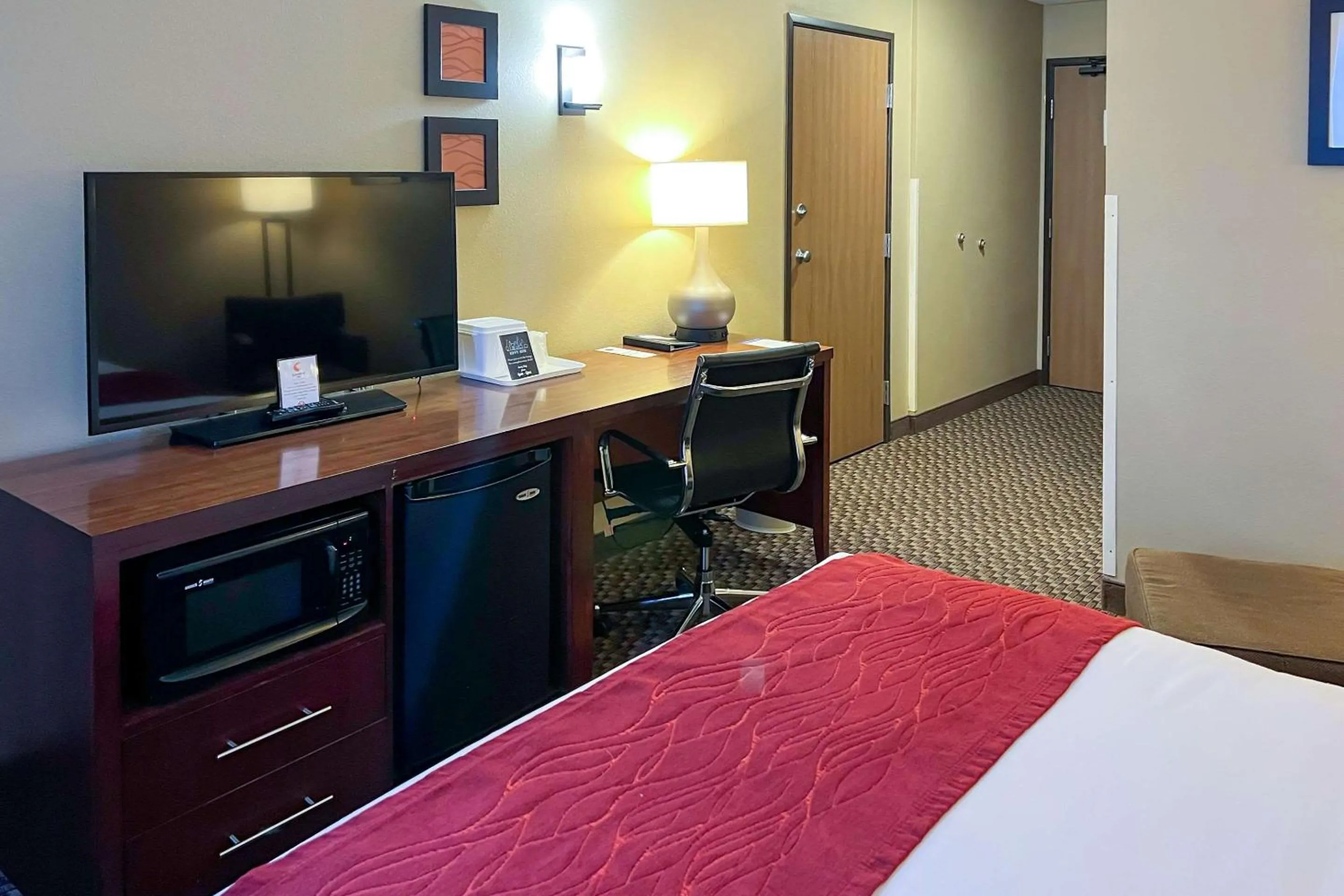 Bedroom, Bed in Comfort Inn