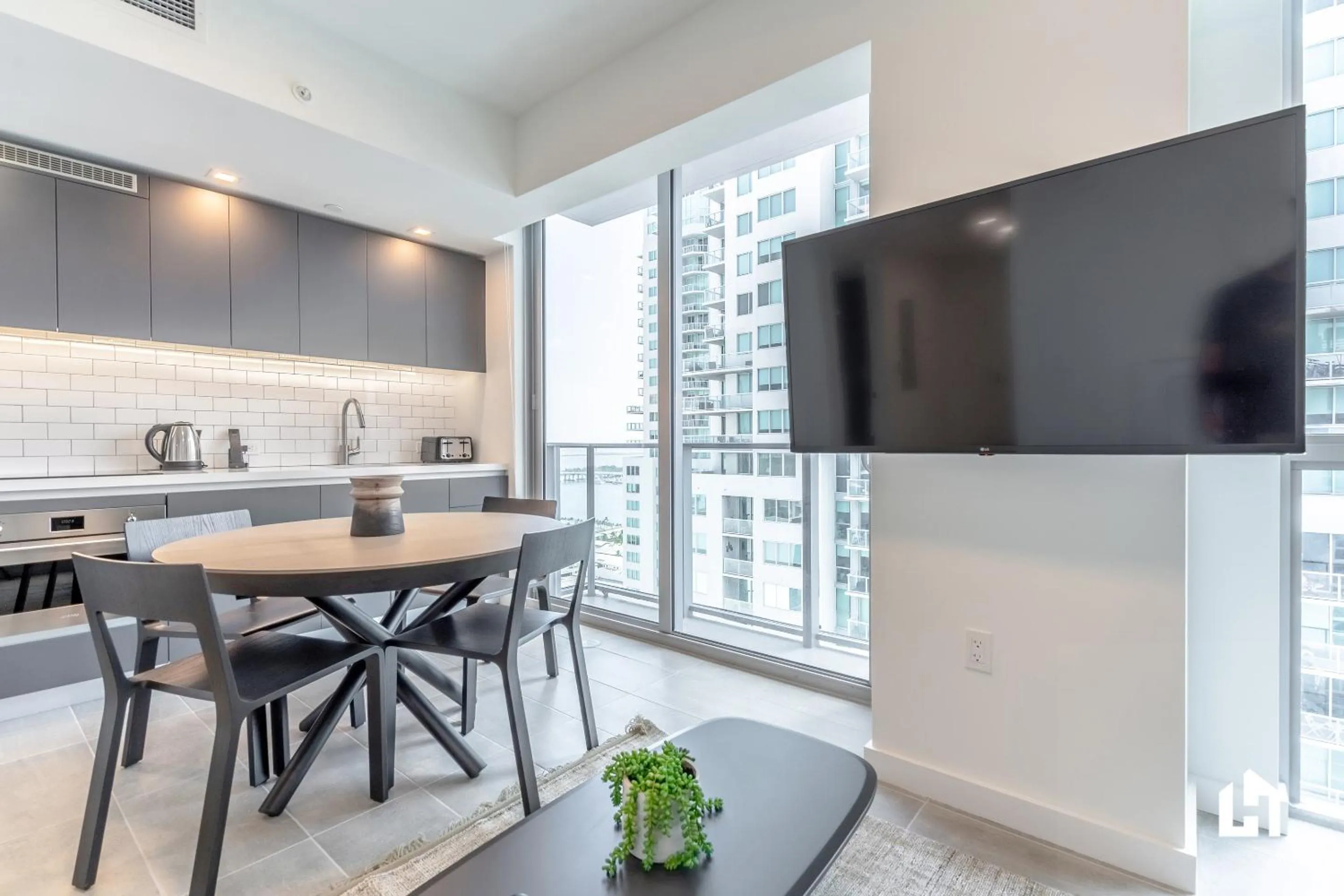 TV and multimedia in Downtown Miami Condos by Lua Host
