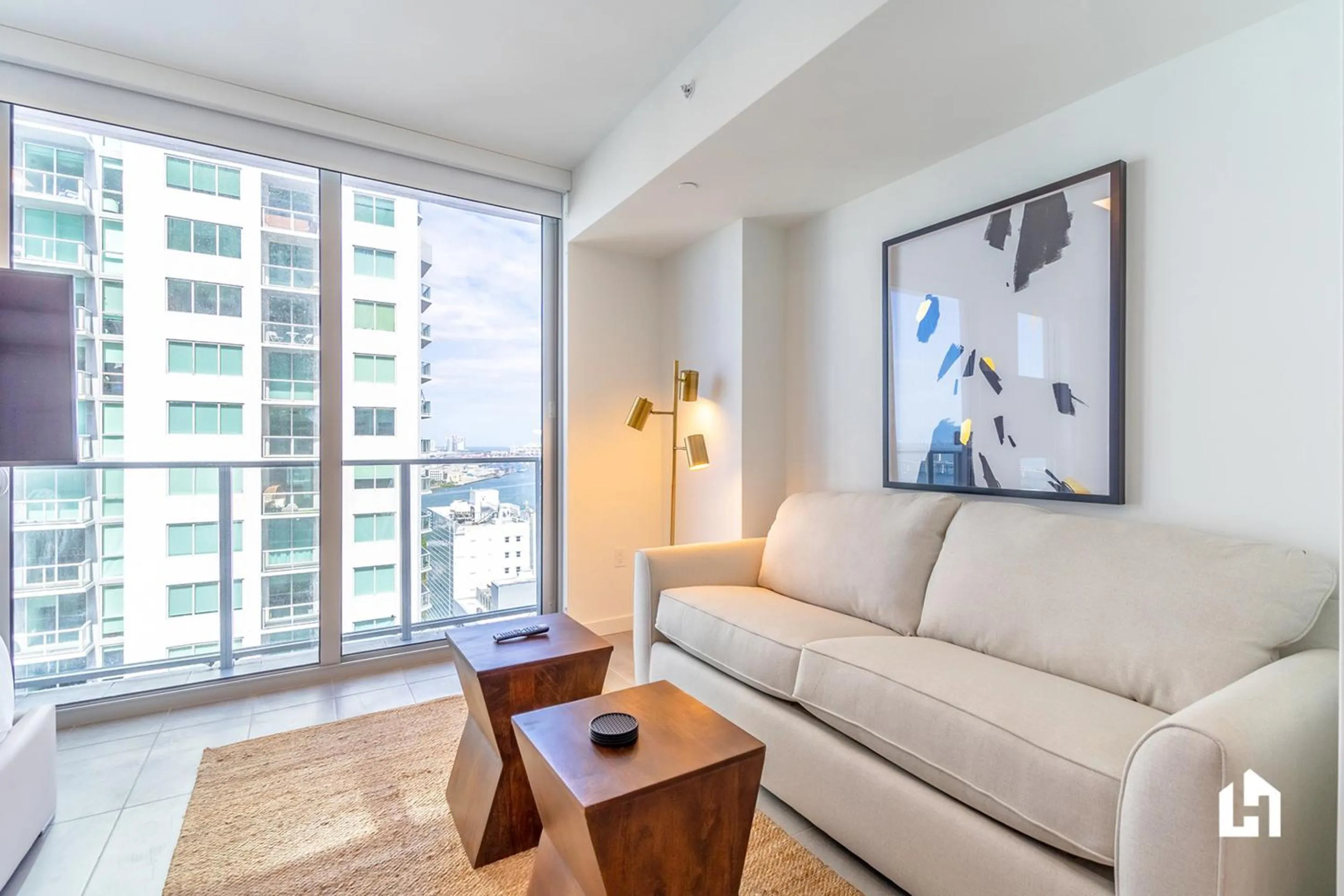 Living room in Downtown Miami Condos by Lua Host
