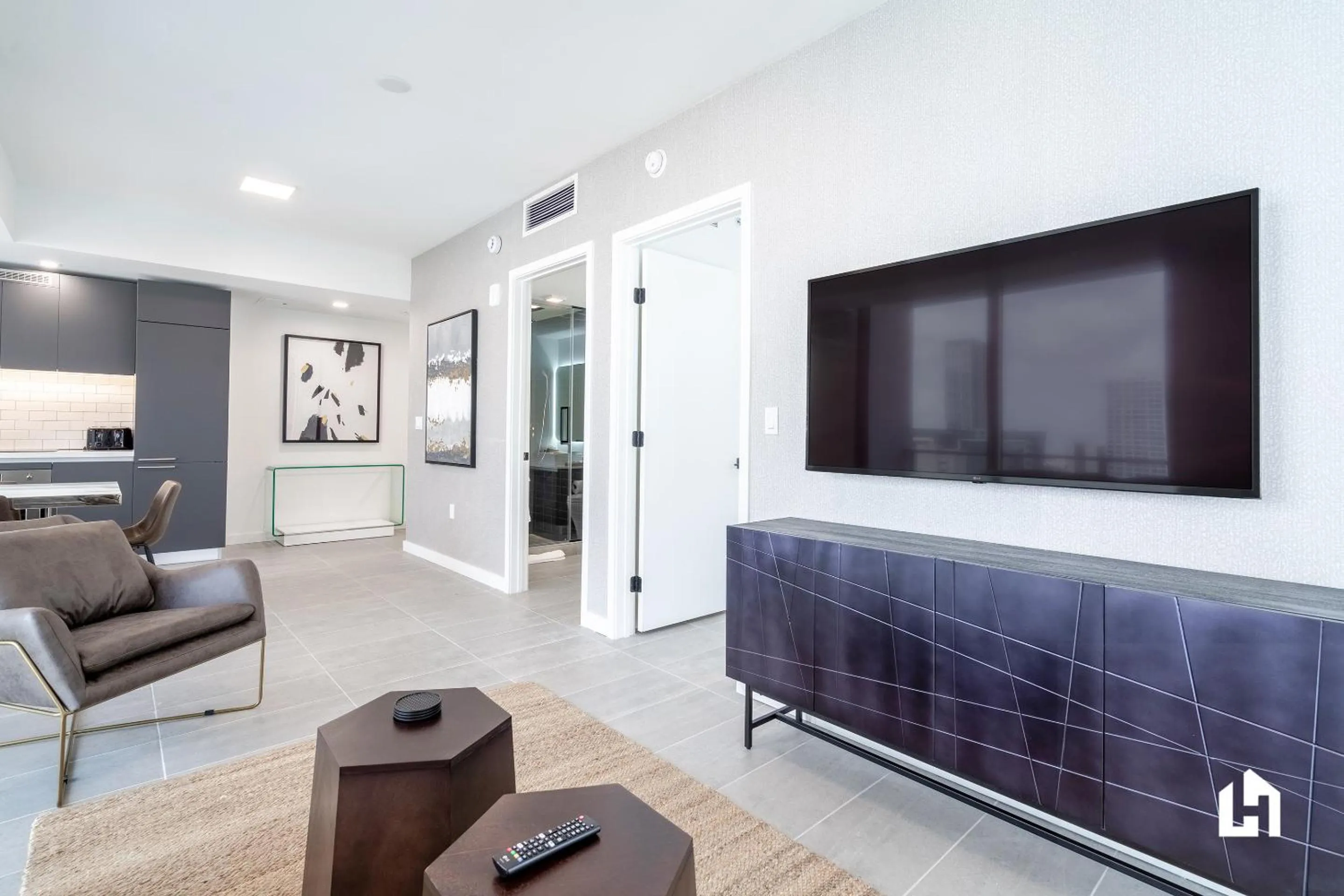 TV and multimedia in Downtown Miami Condos by Lua Host