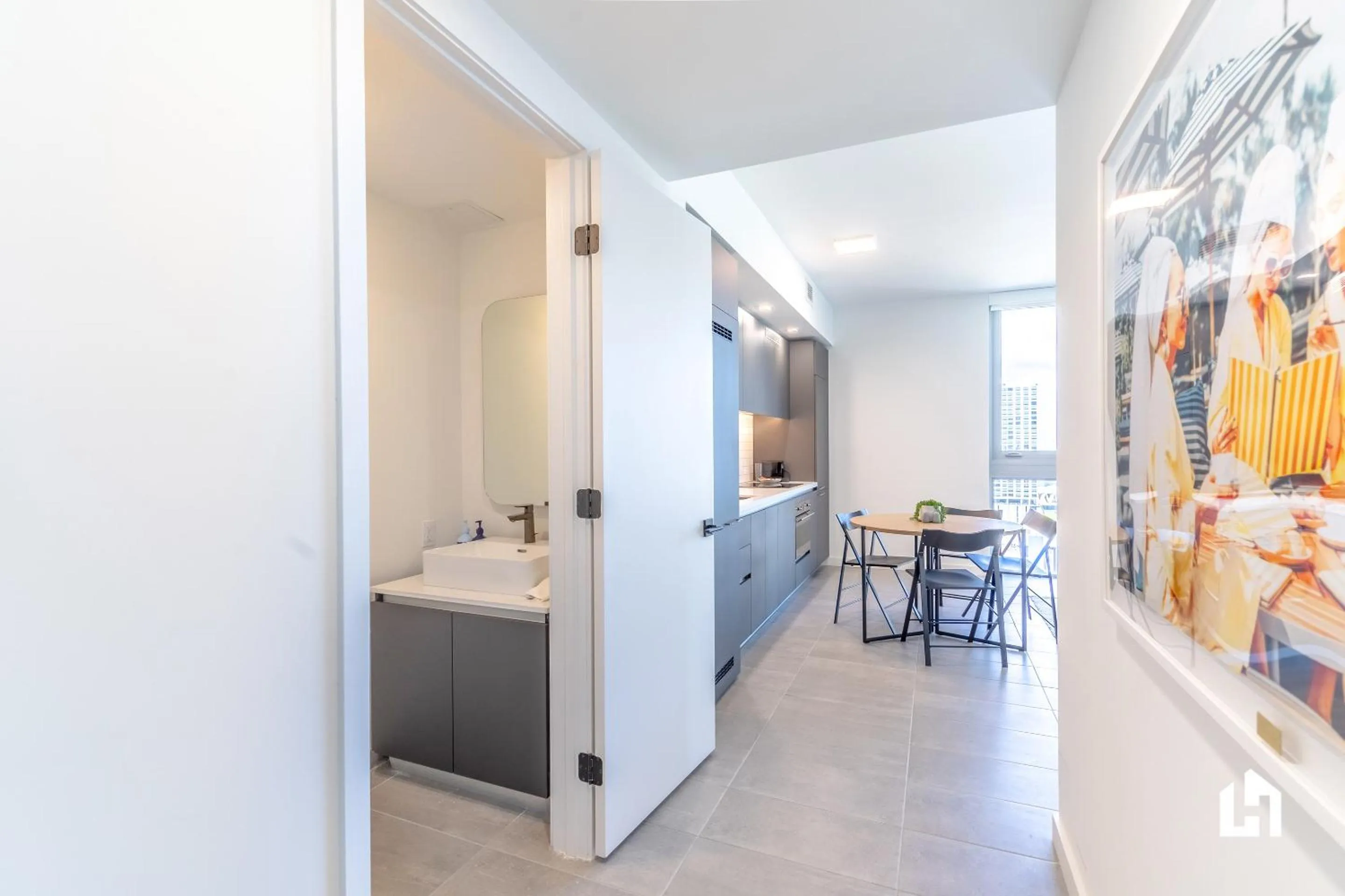 Kitchen or kitchenette in Downtown Miami Condos by Lua Host