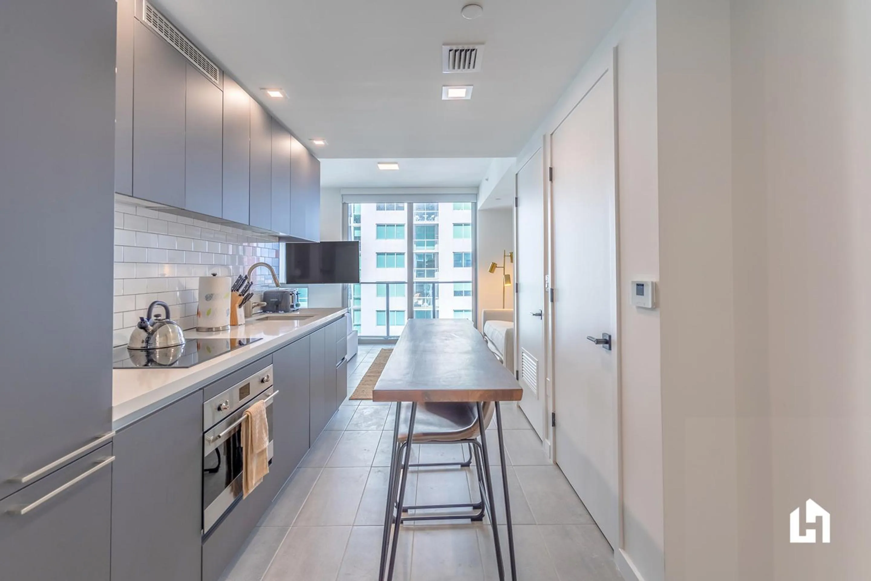 Kitchen or kitchenette in Downtown Miami Condos by Lua Host