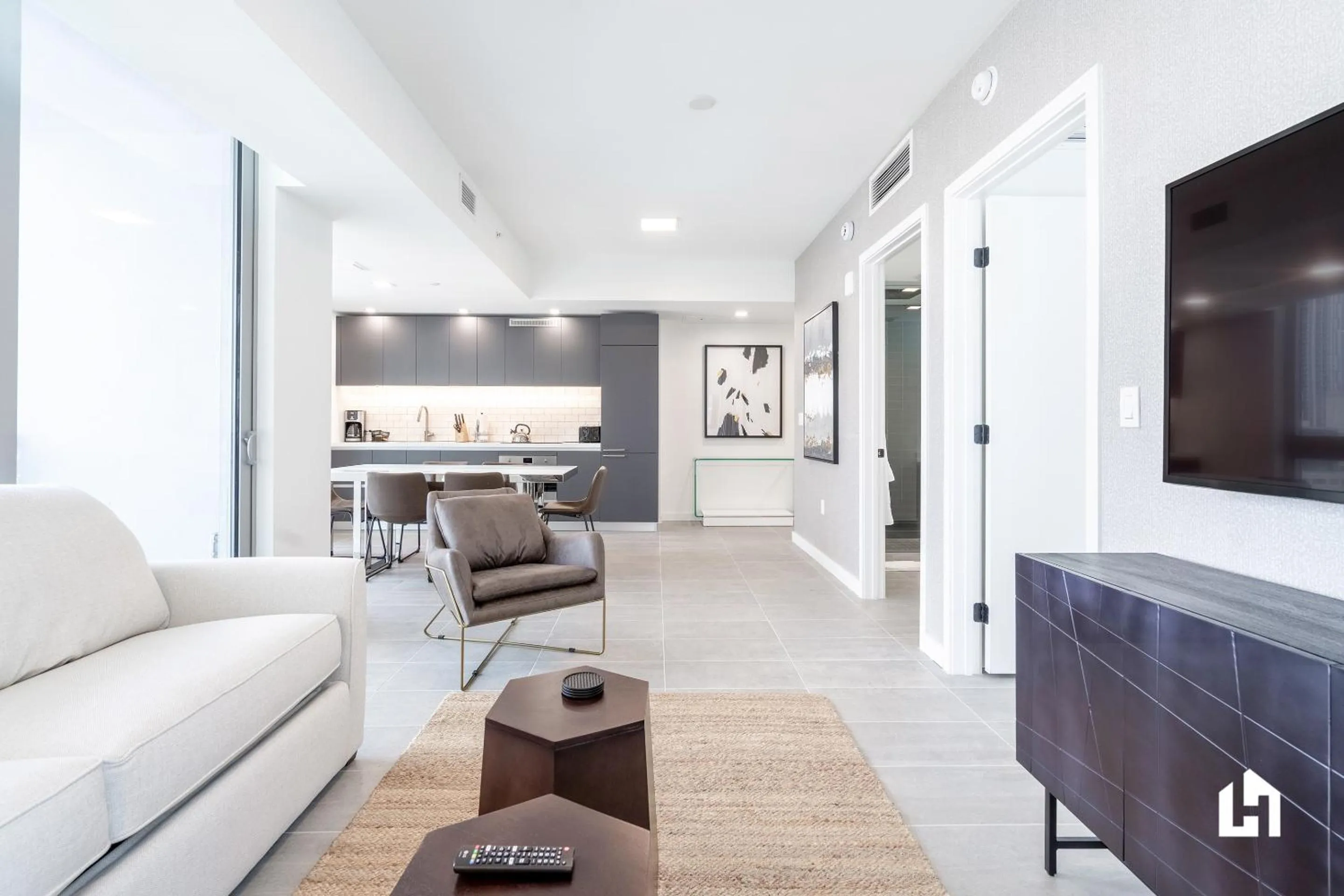 TV and multimedia in Downtown Miami Condos by Lua Host