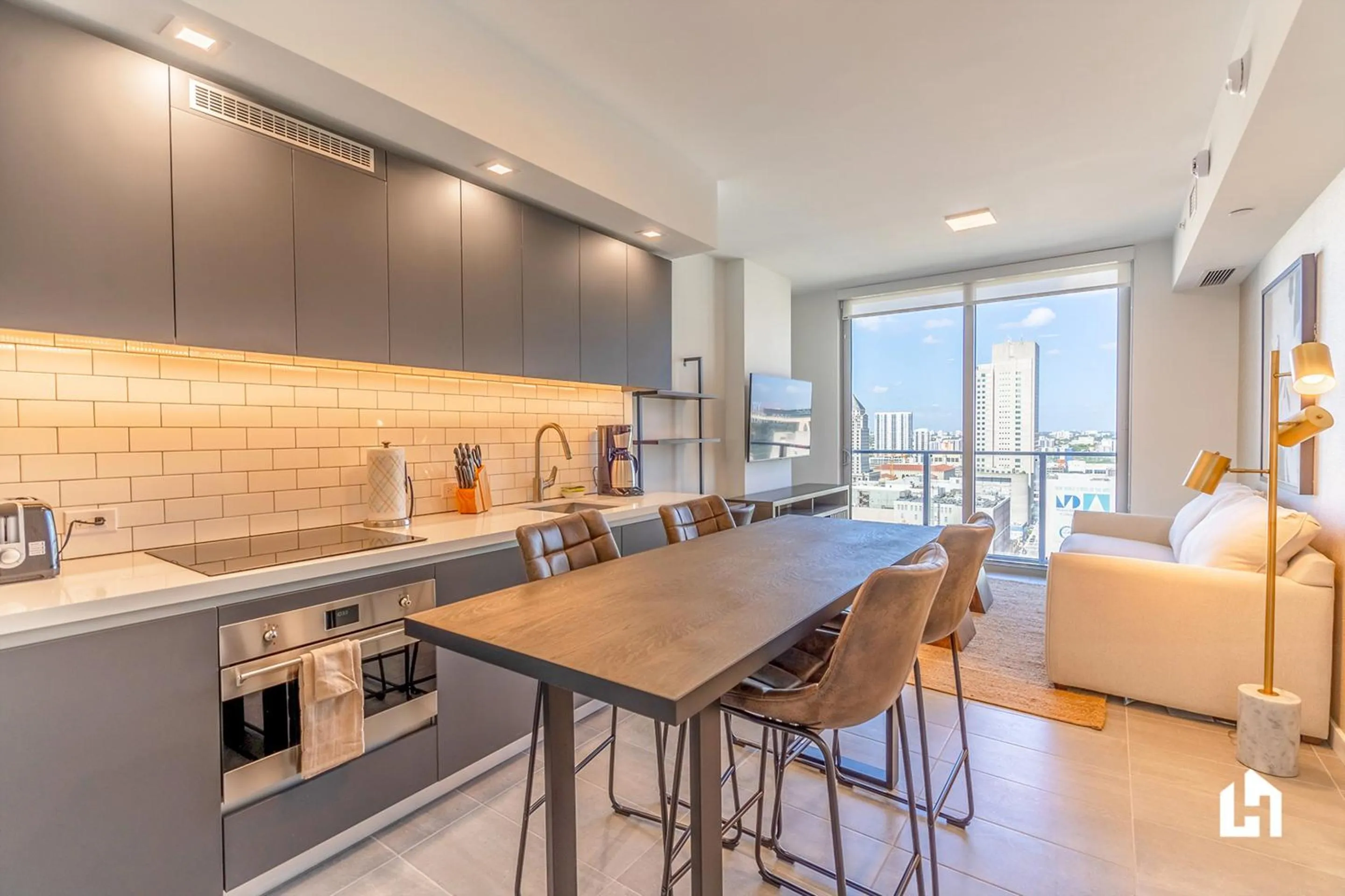 Kitchen or kitchenette in Downtown Miami Condos by Lua Host
