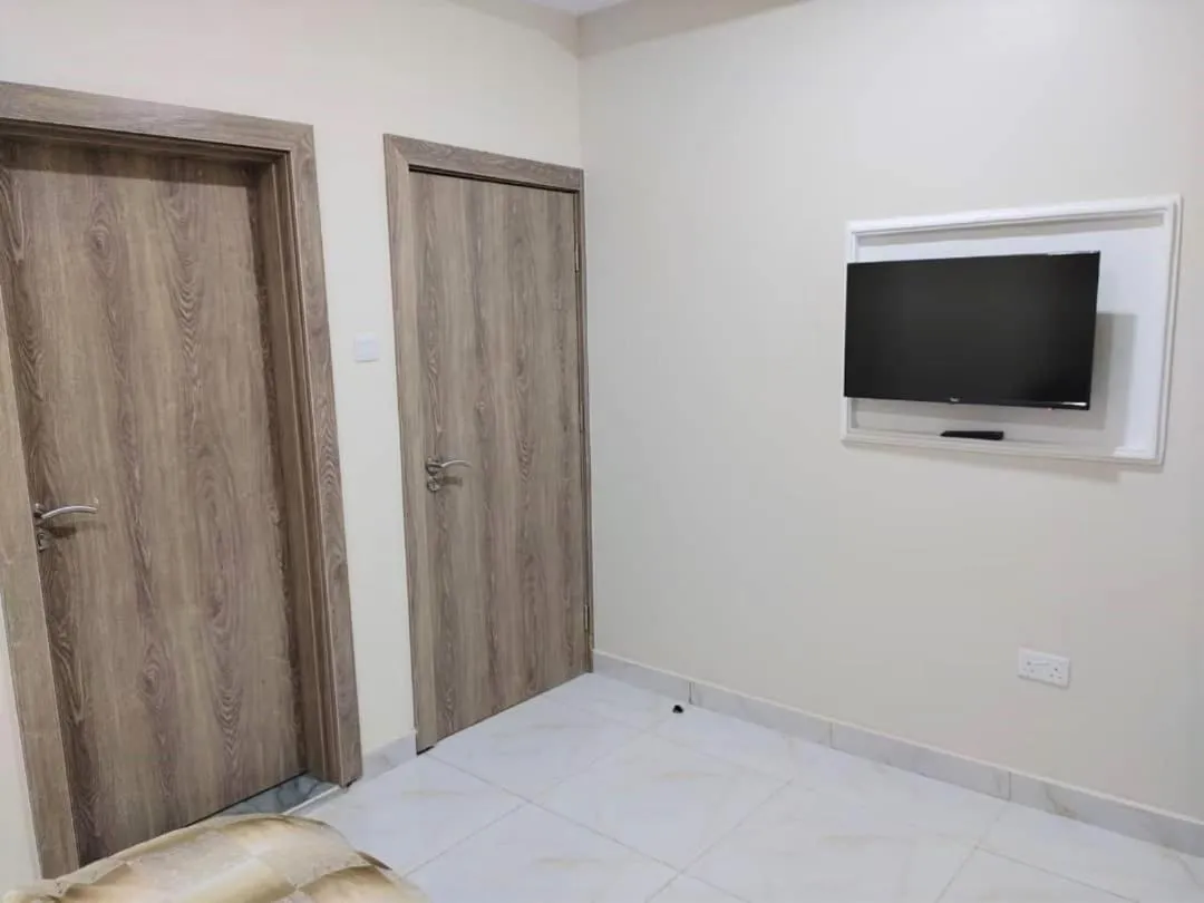 TV and multimedia in The Leneade - City Centre at Wuse 2