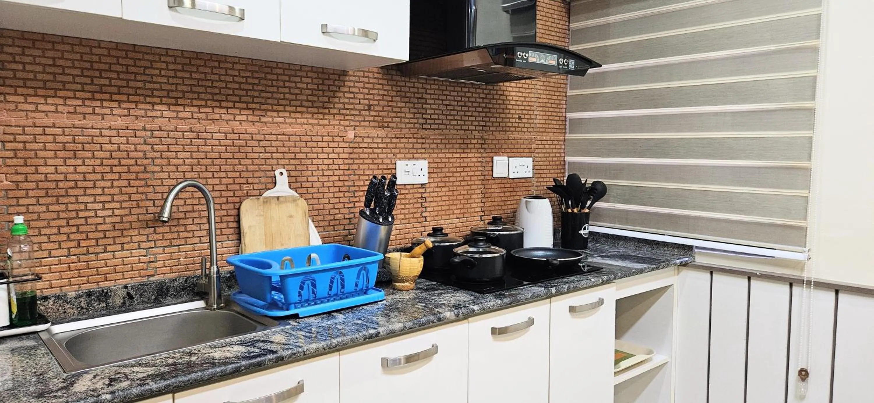 Kitchen or kitchenette in The Leneade - City Centre at Wuse 2