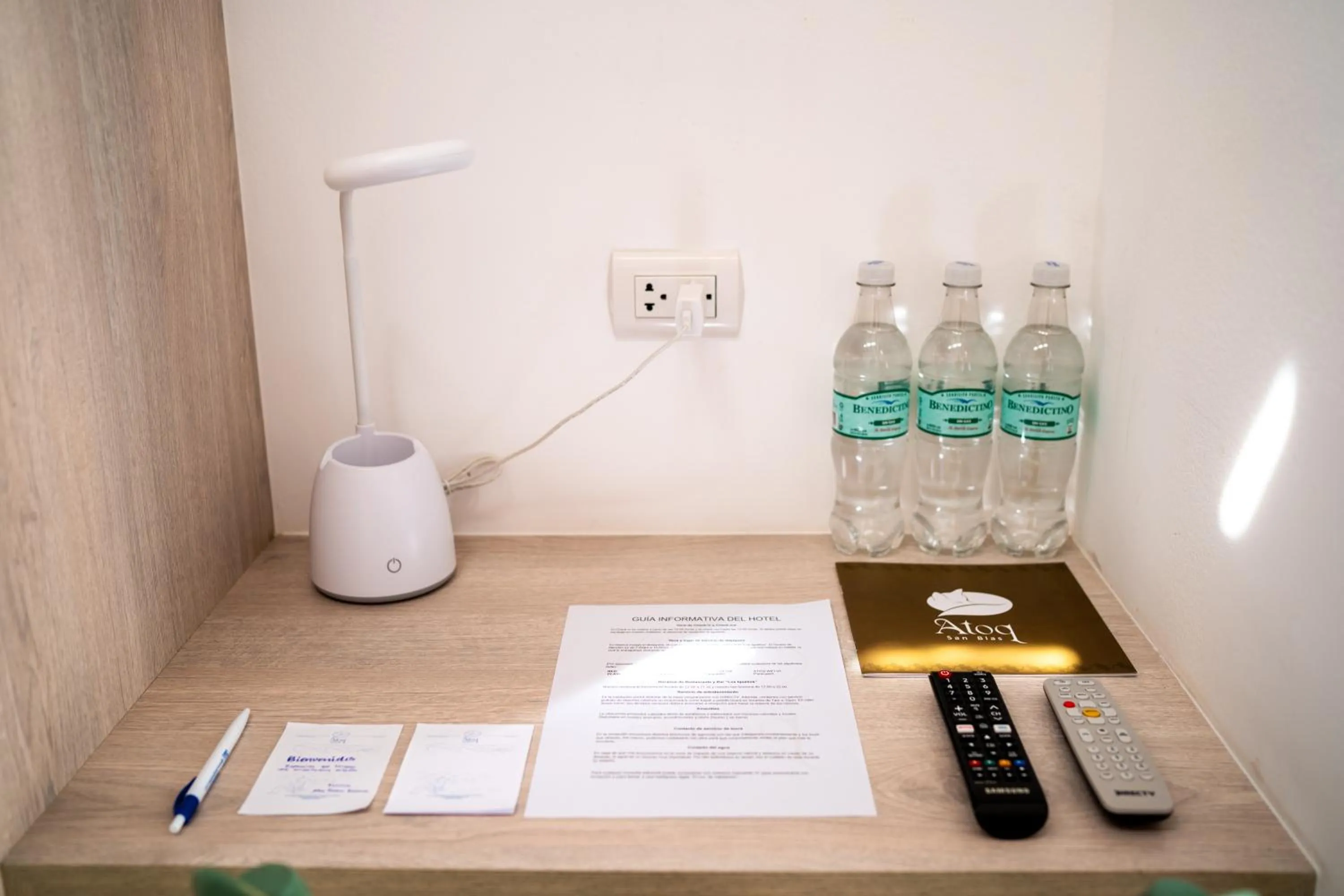 Decorative detail in Atoq Paracas Reserva