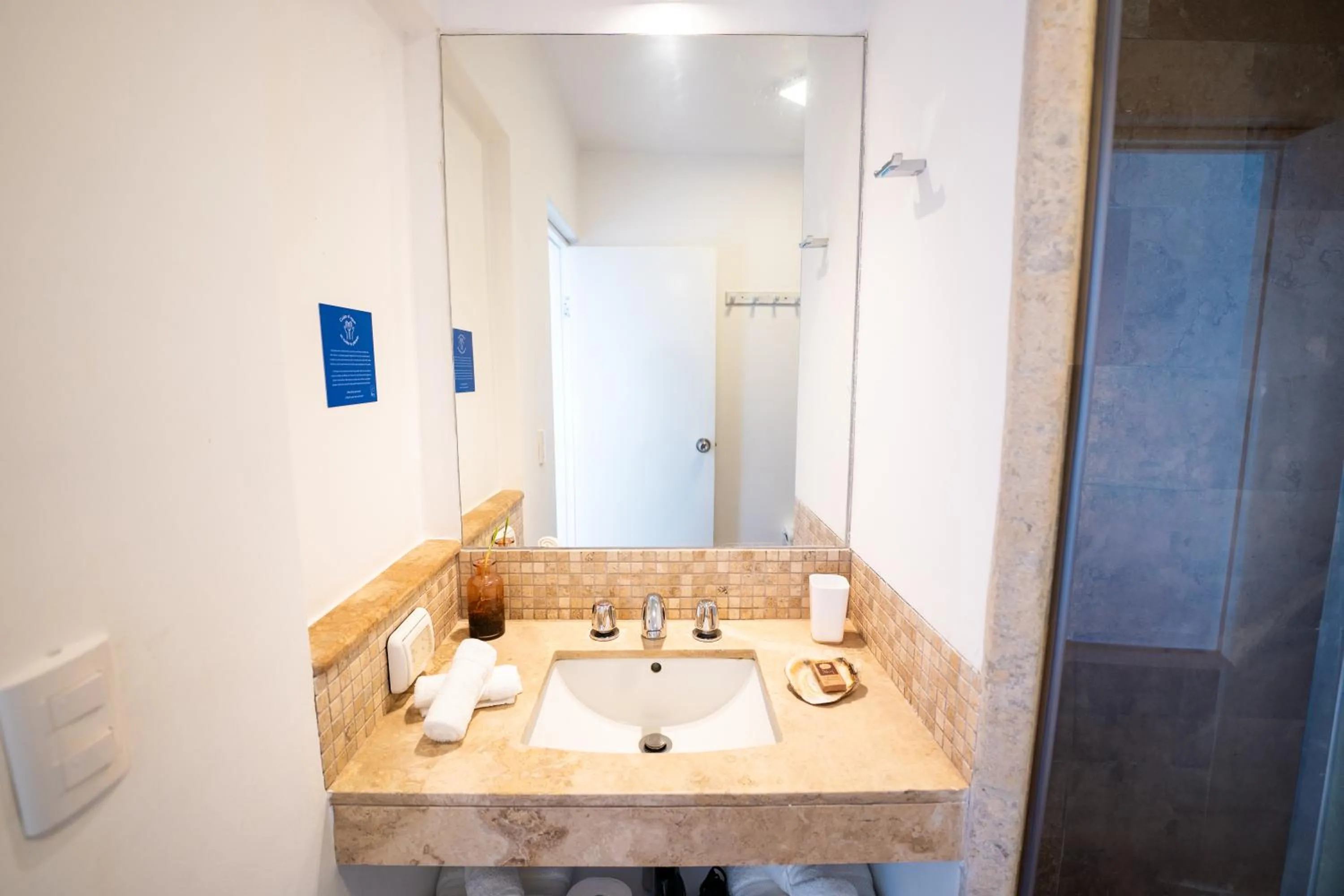 Bathroom in Atoq Paracas Reserva