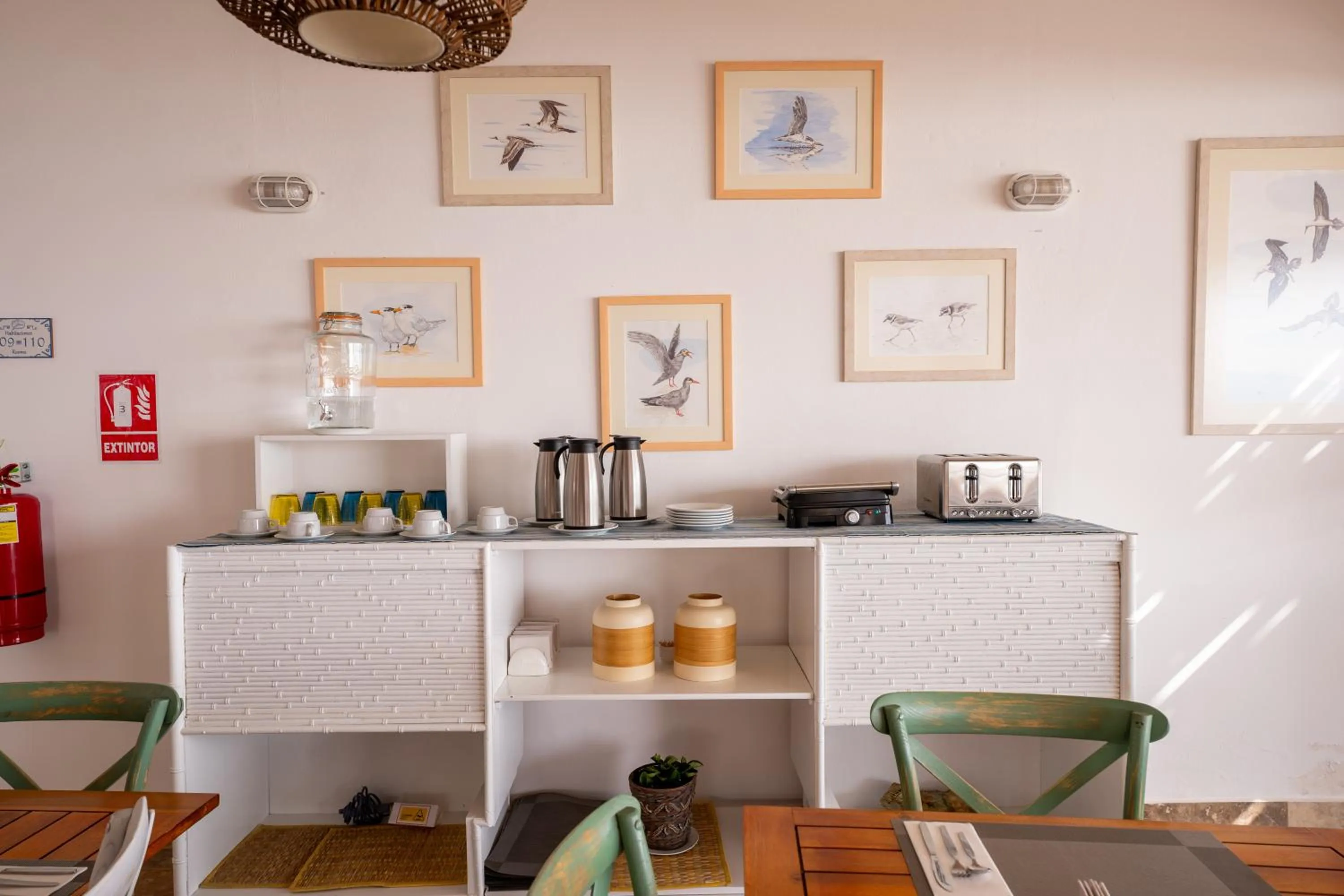 Coffee/tea facilities in Atoq Paracas Reserva