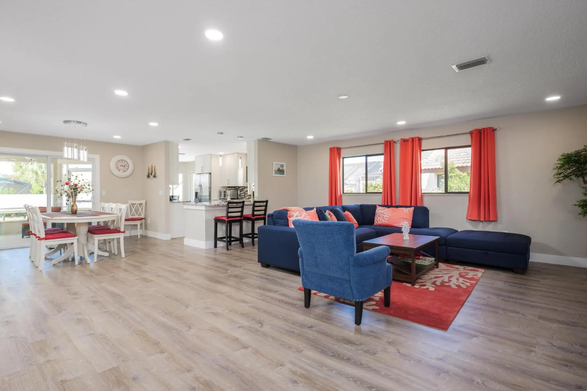 Property building in 9863SSLNGPCNH - Smooth Sailing