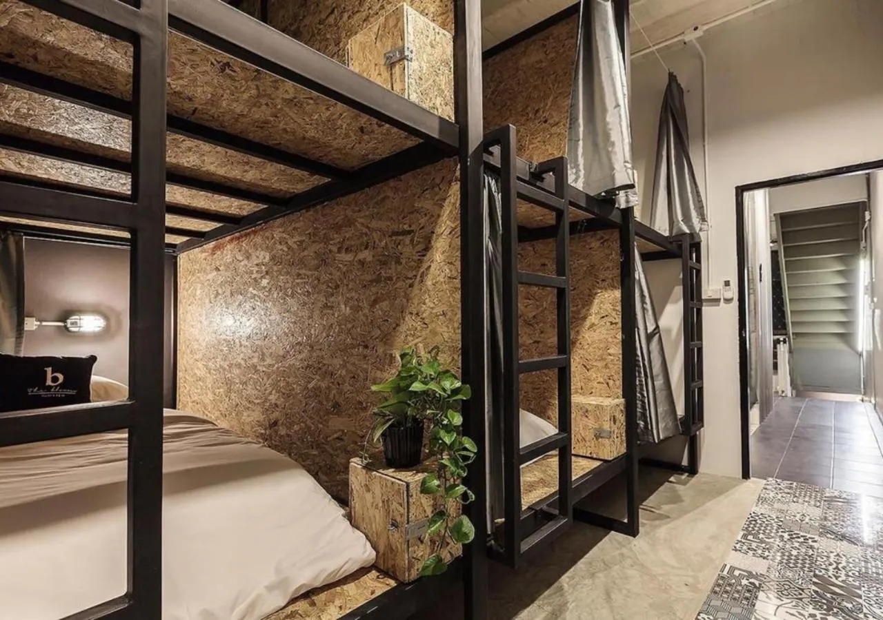 bunk bed, Bed in BLOOMZ HOSTEL