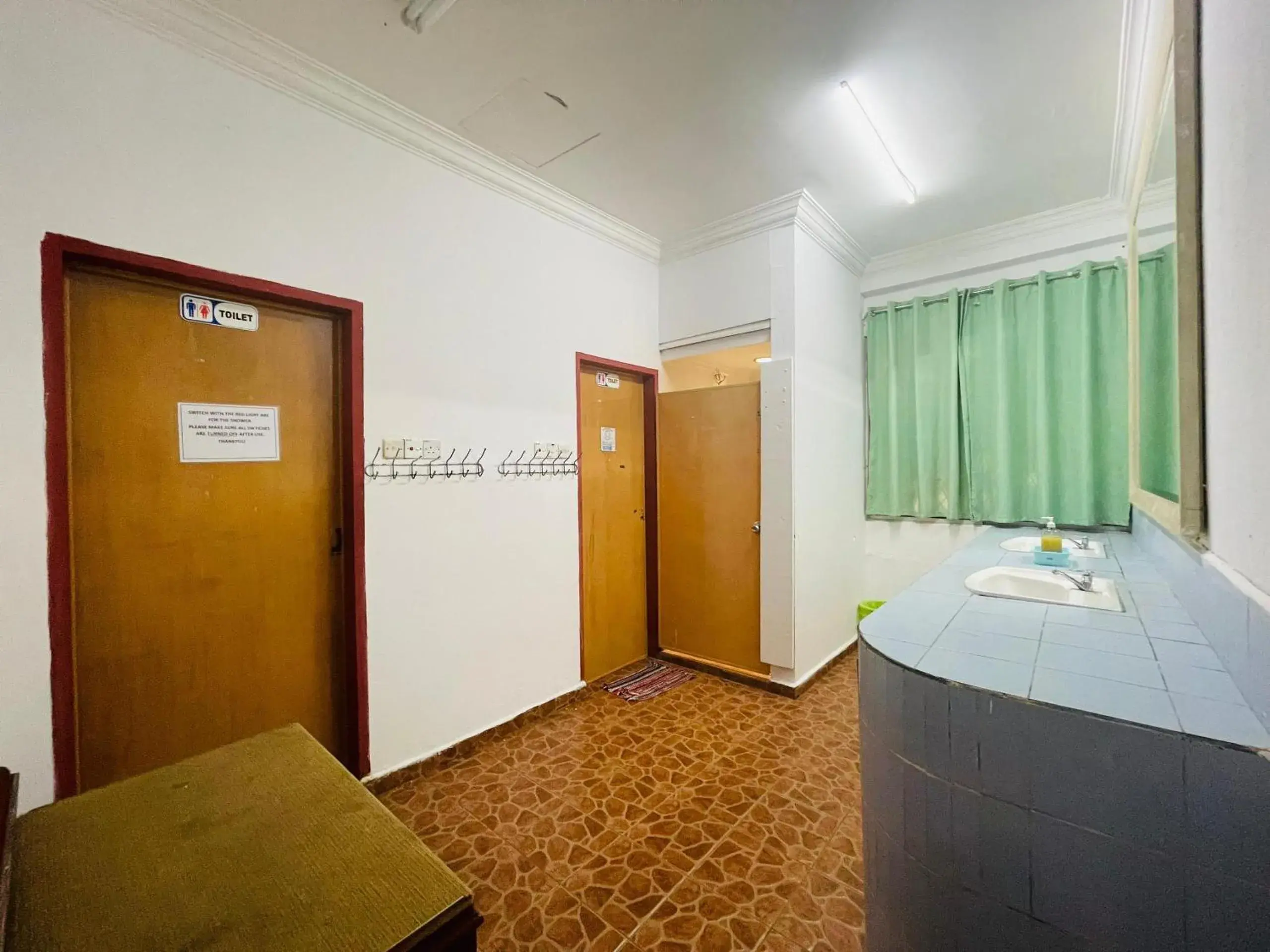 Bed in Warisan Family inn @ Seafront Bed in Warisan Family inn @ Seafront