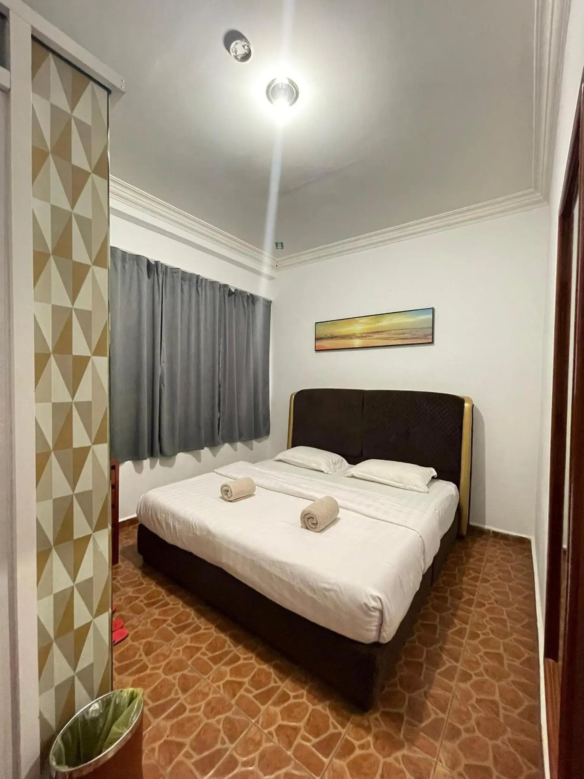 Double Room with Private Bathroom in Warisan Family inn @ Seafront Double Room with Private Bathroom in Warisan Family inn @ Seafront