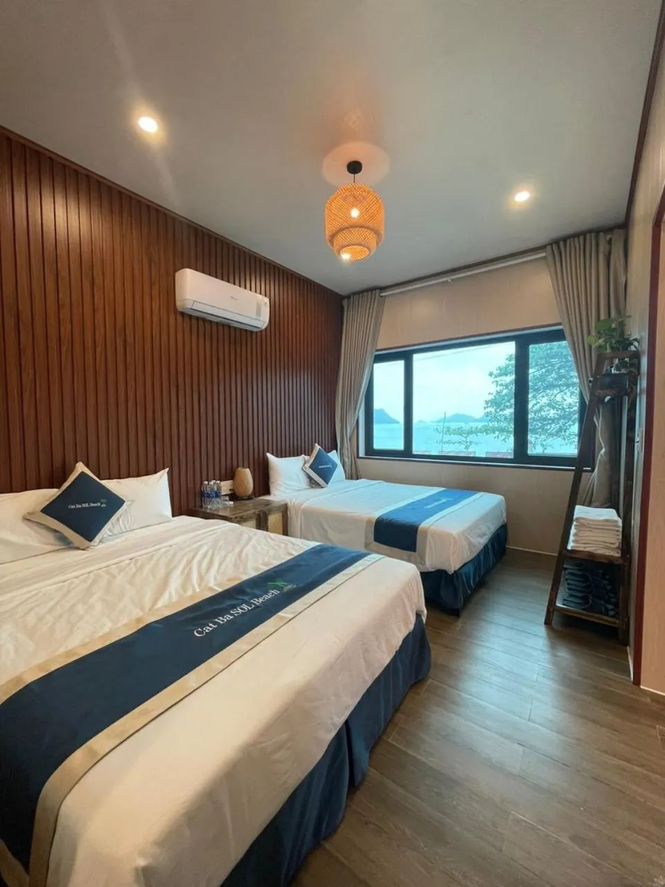 Bedroom, Bed in Cat Ba SOL Beach
