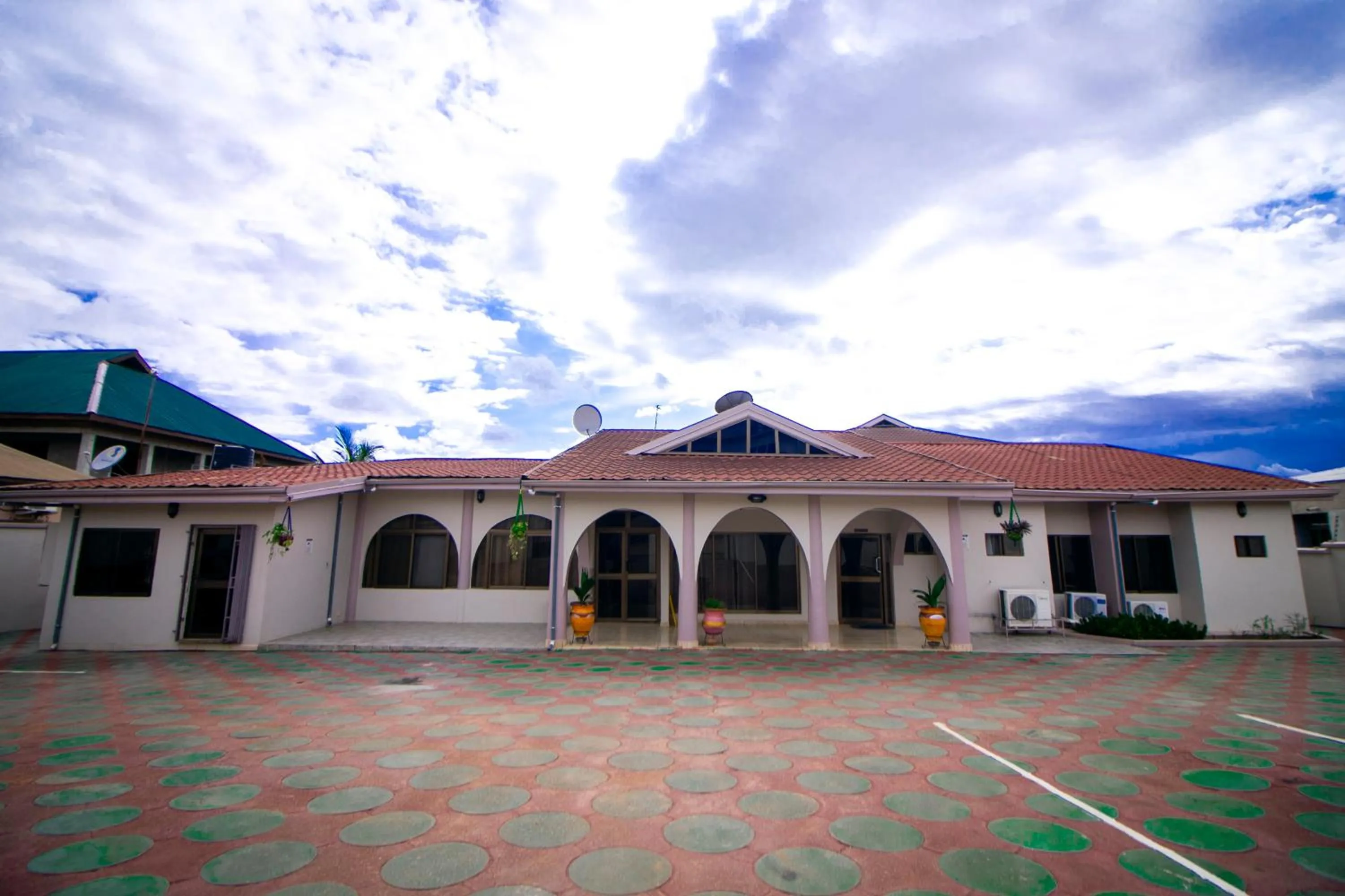 PRESTIGE Guesthouse ,Ksi