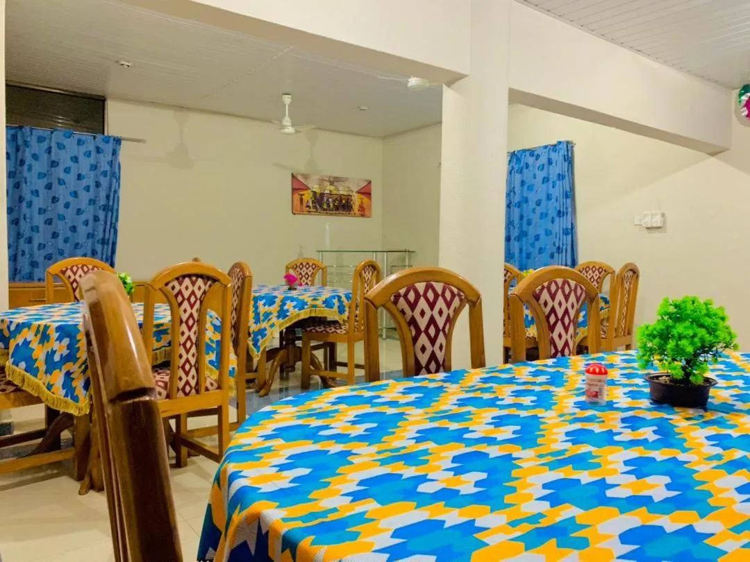 Restaurant/places to eat in PRESTIGE Guesthouse ,Ksi