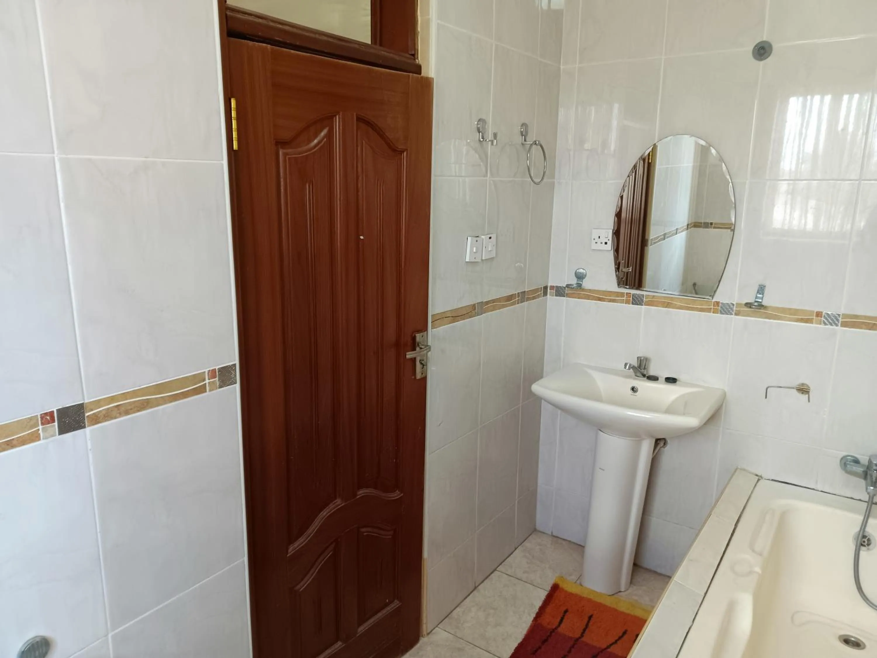 PRESTIGE Guesthouse ,Ksi