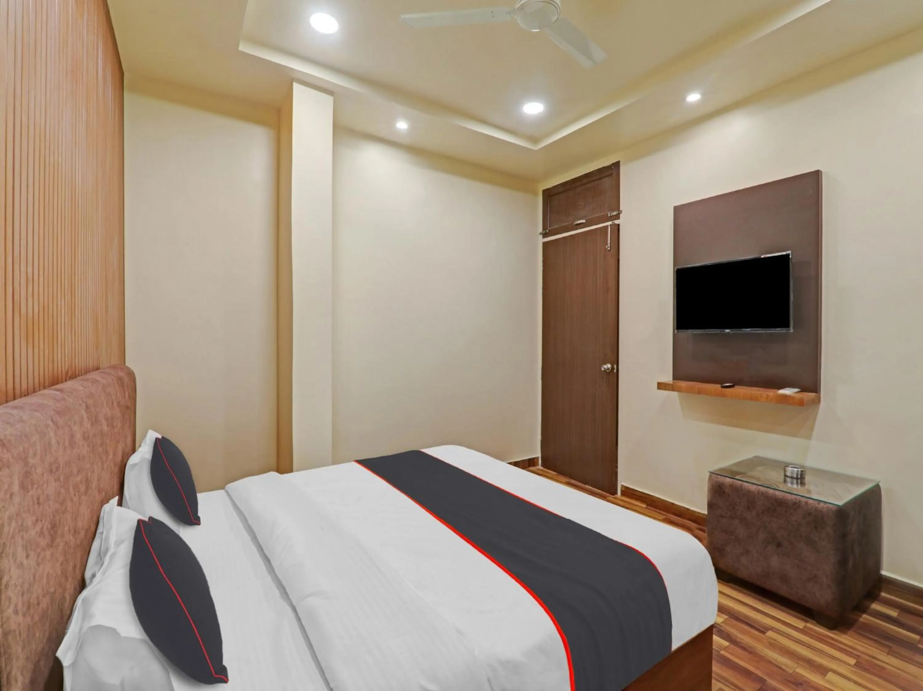 Bedroom, Bed in Hotel O The Ashiyana Inn