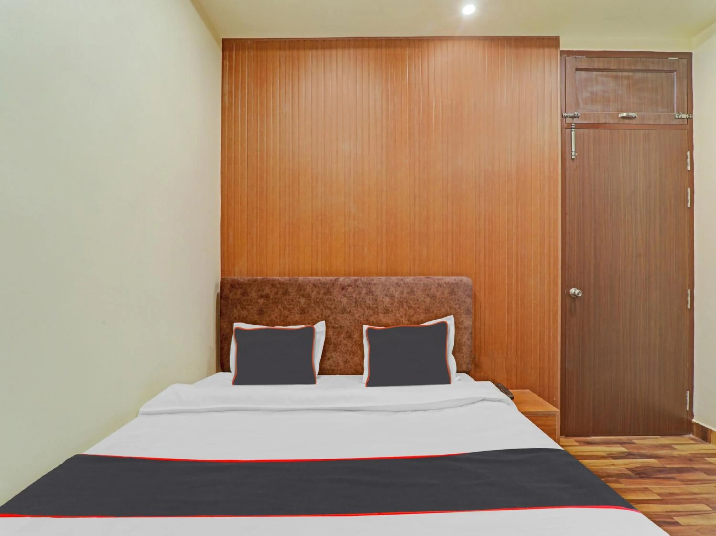 Bedroom, Bed in Hotel O The Ashiyana Inn