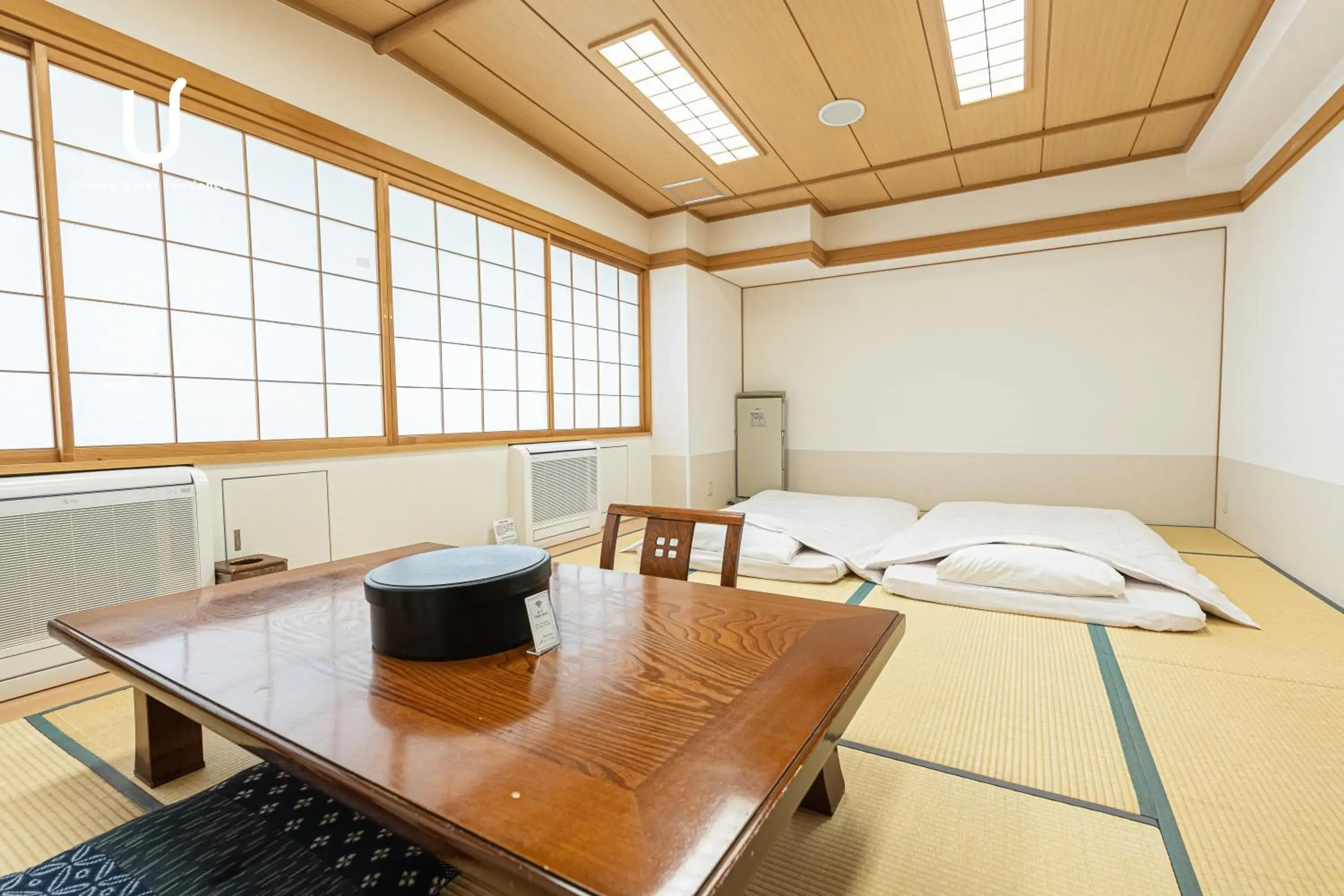 Japanese-Style Room in Forest Hongo by unito Japanese-Style Room in Forest Hongo by unito