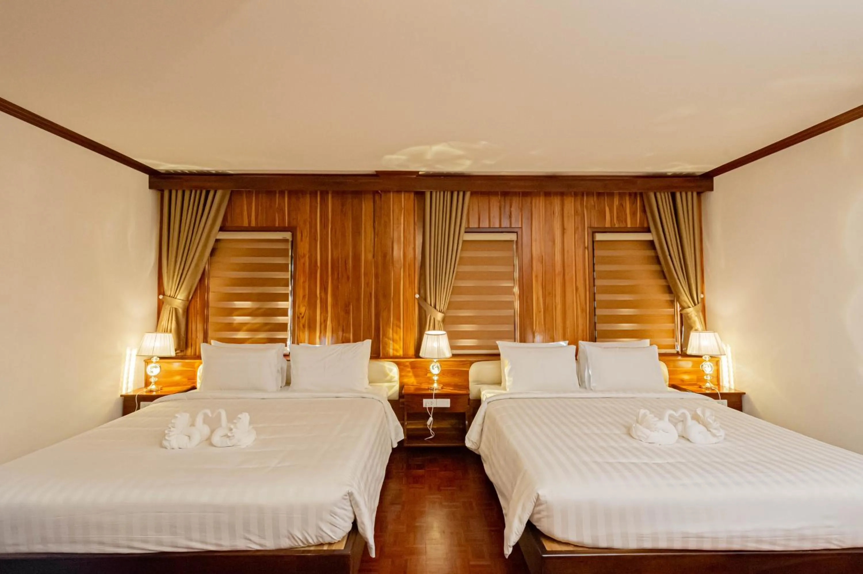 Bed in LuangPrabang Center Hotel