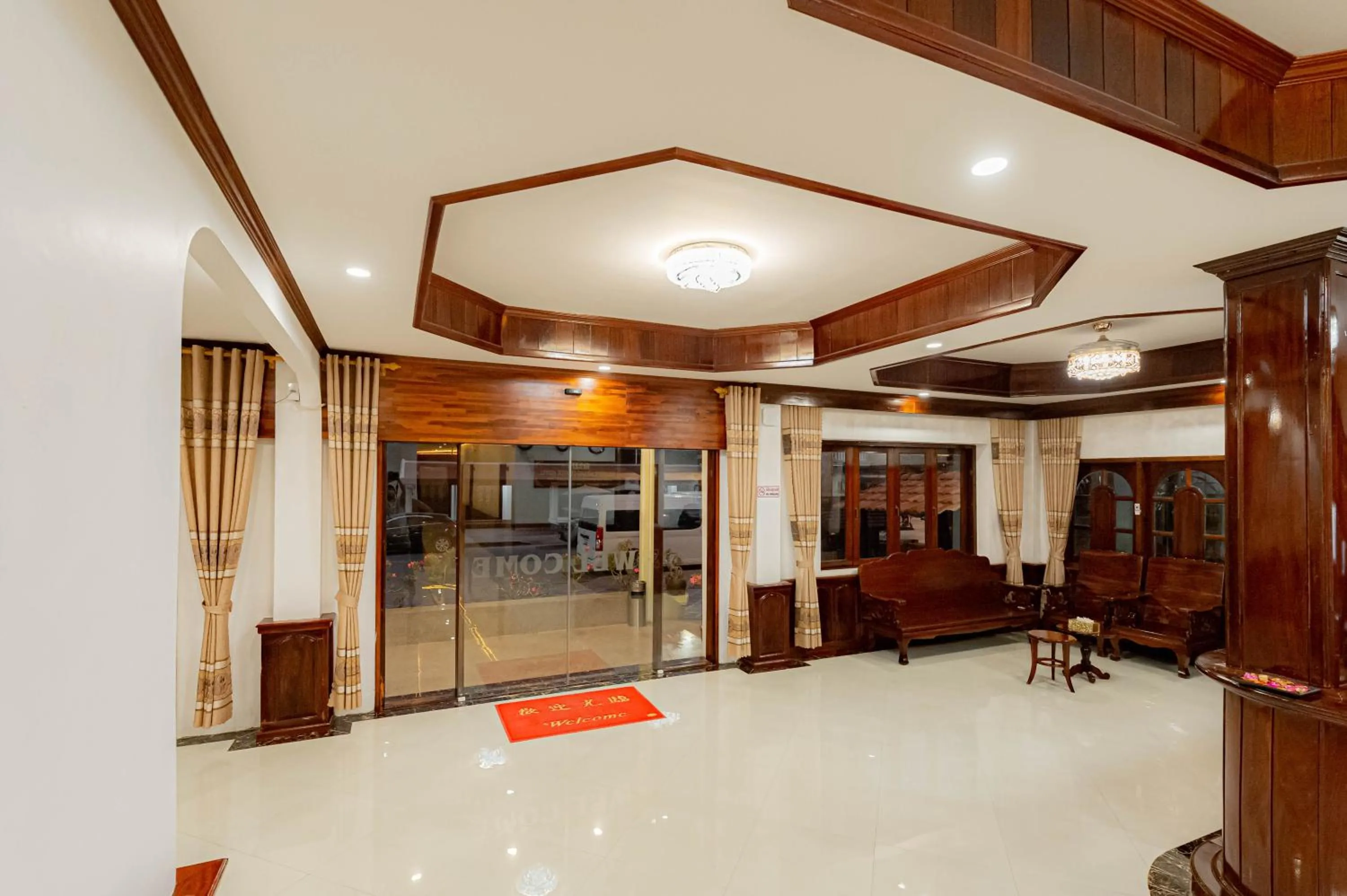 Lobby or reception in LuangPrabang Center Hotel